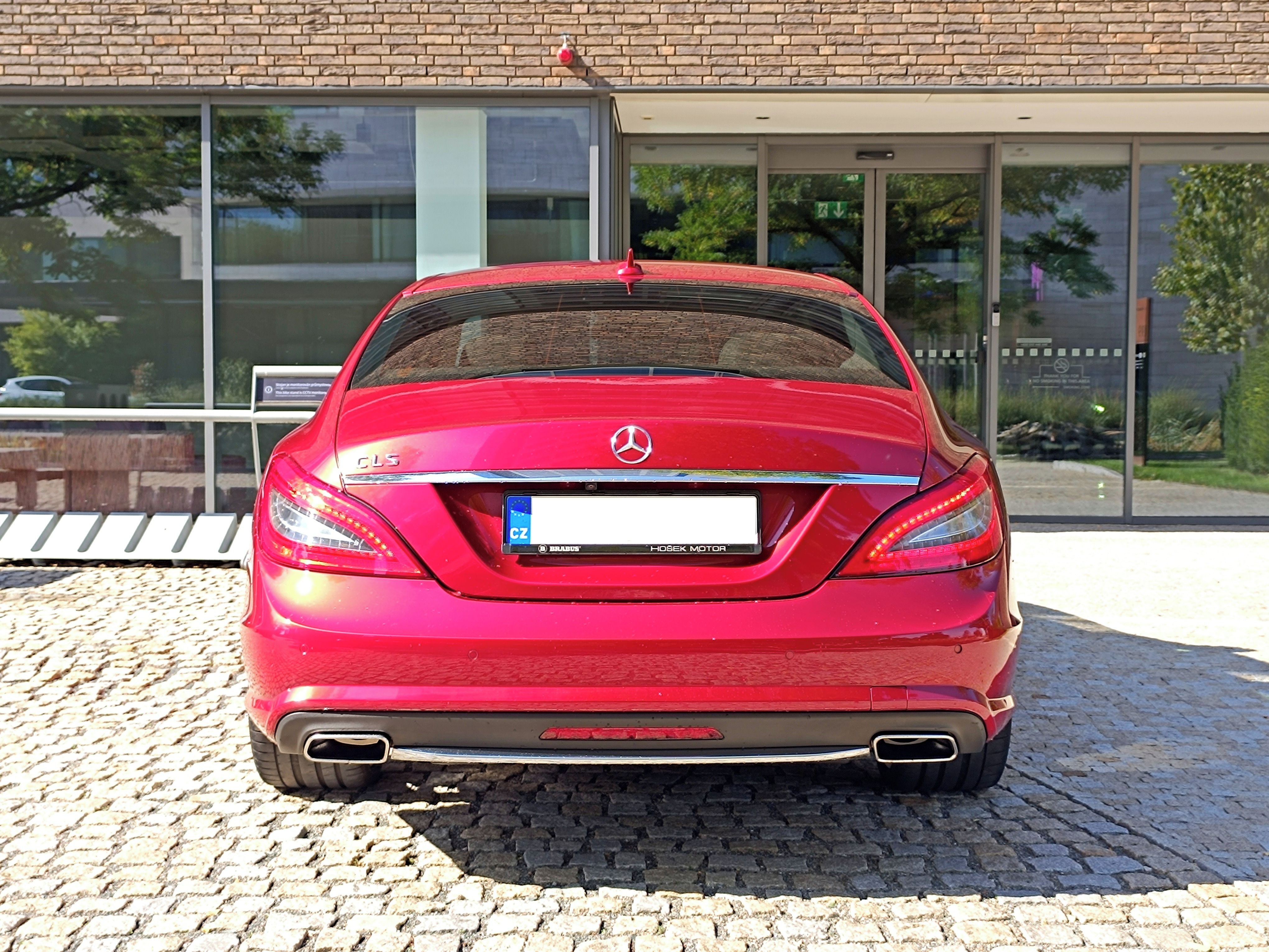 Mercedes-Benz CLS, 350d 4matic AMG, CZ, TOP stav - fotka 4