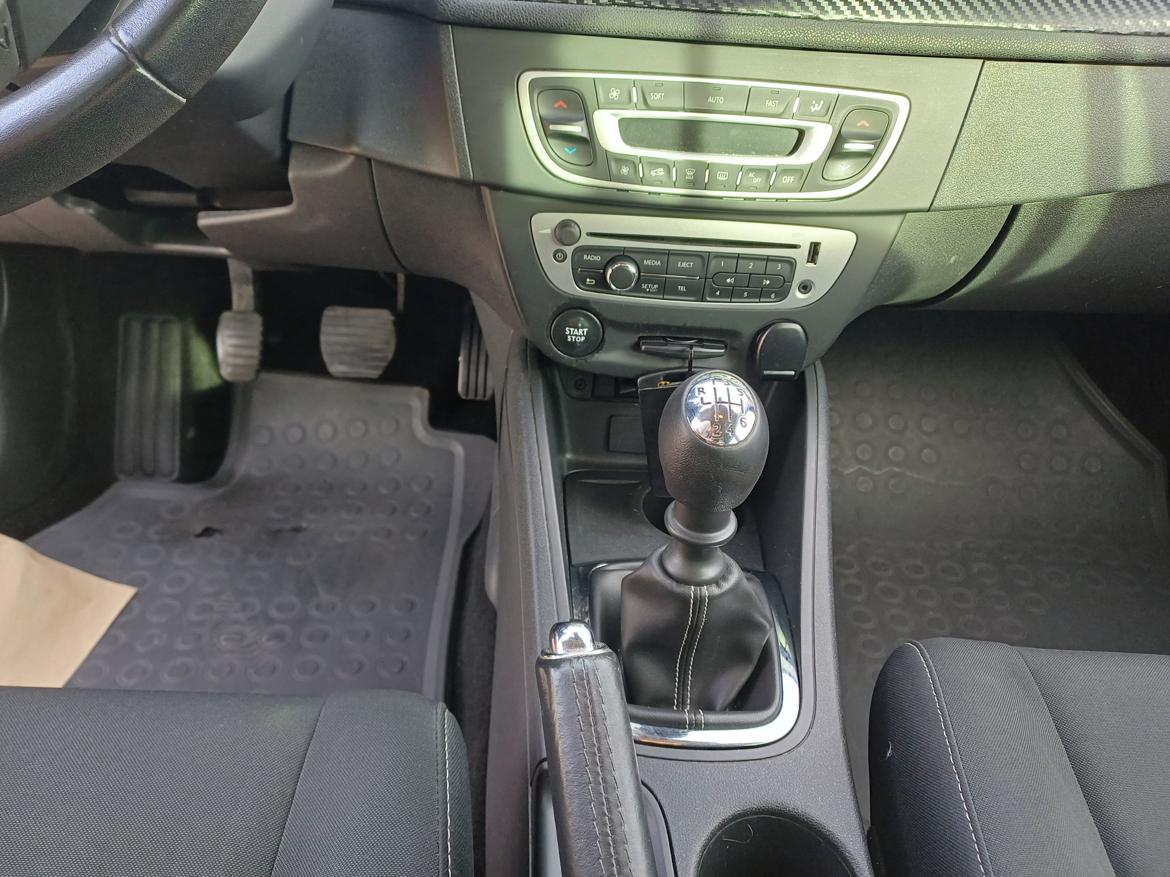 Renault Mégane, Grandtour  1,2 TCe Limited - fotka 6