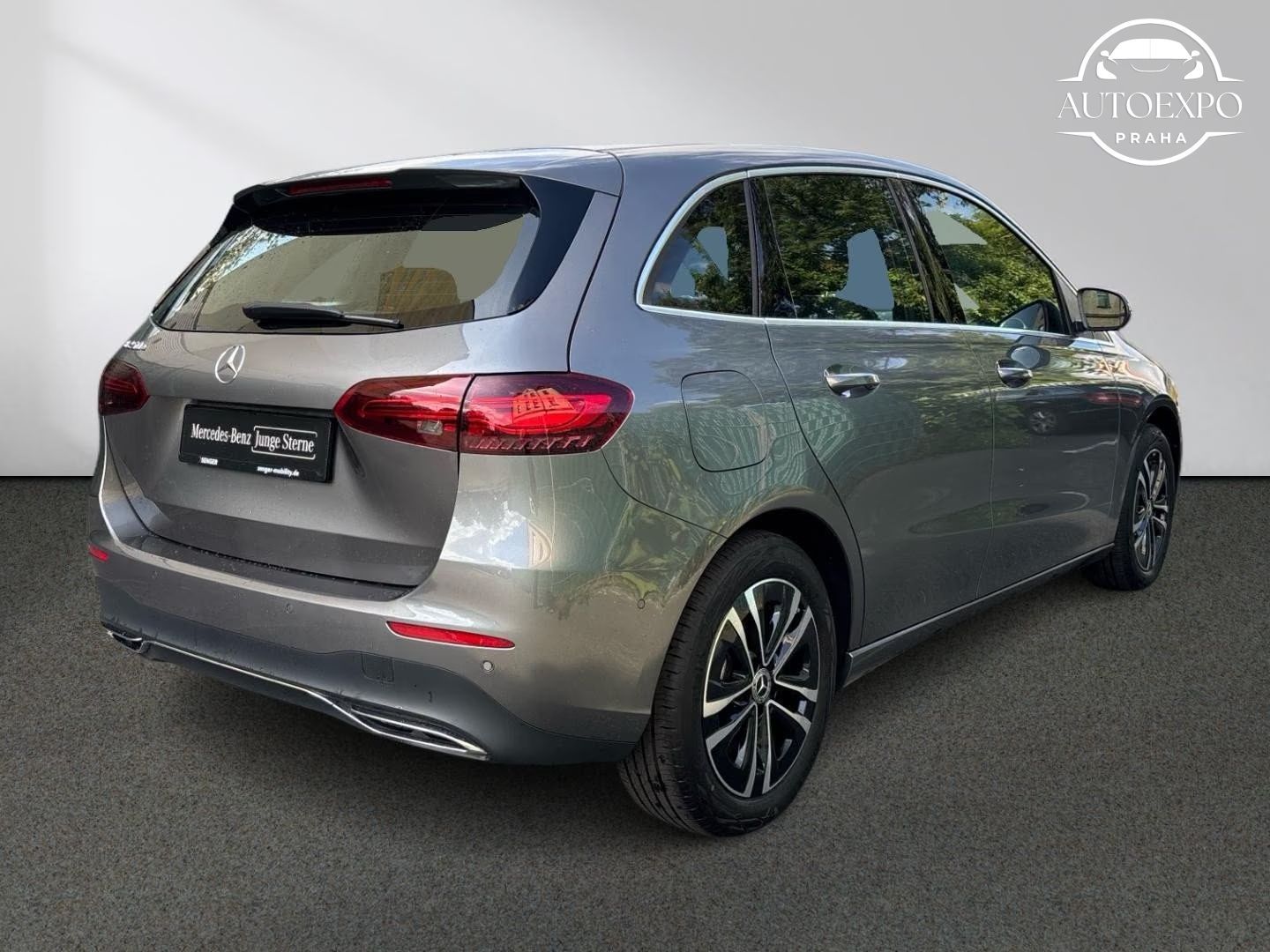 Mercedes-Benz Třídy B, 200e* Progressive Distronic* - fotka 2