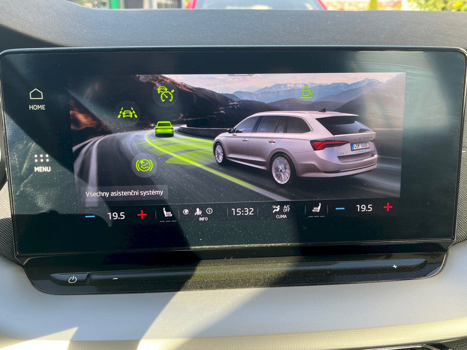 Škoda Octavia, 1.5 TSI 110kW Style Combi - fotka 6