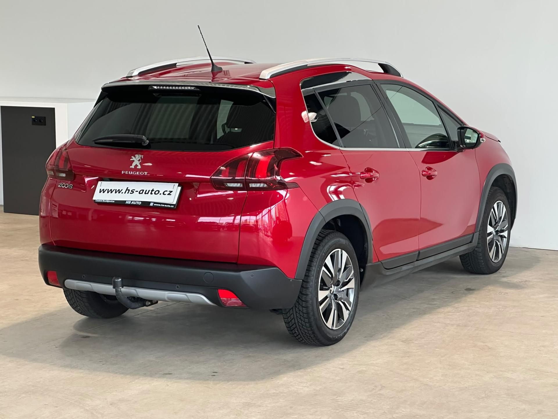 Peugeot 2008, 1.2 PureTech,130HP,ČR,DPH - fotka 6