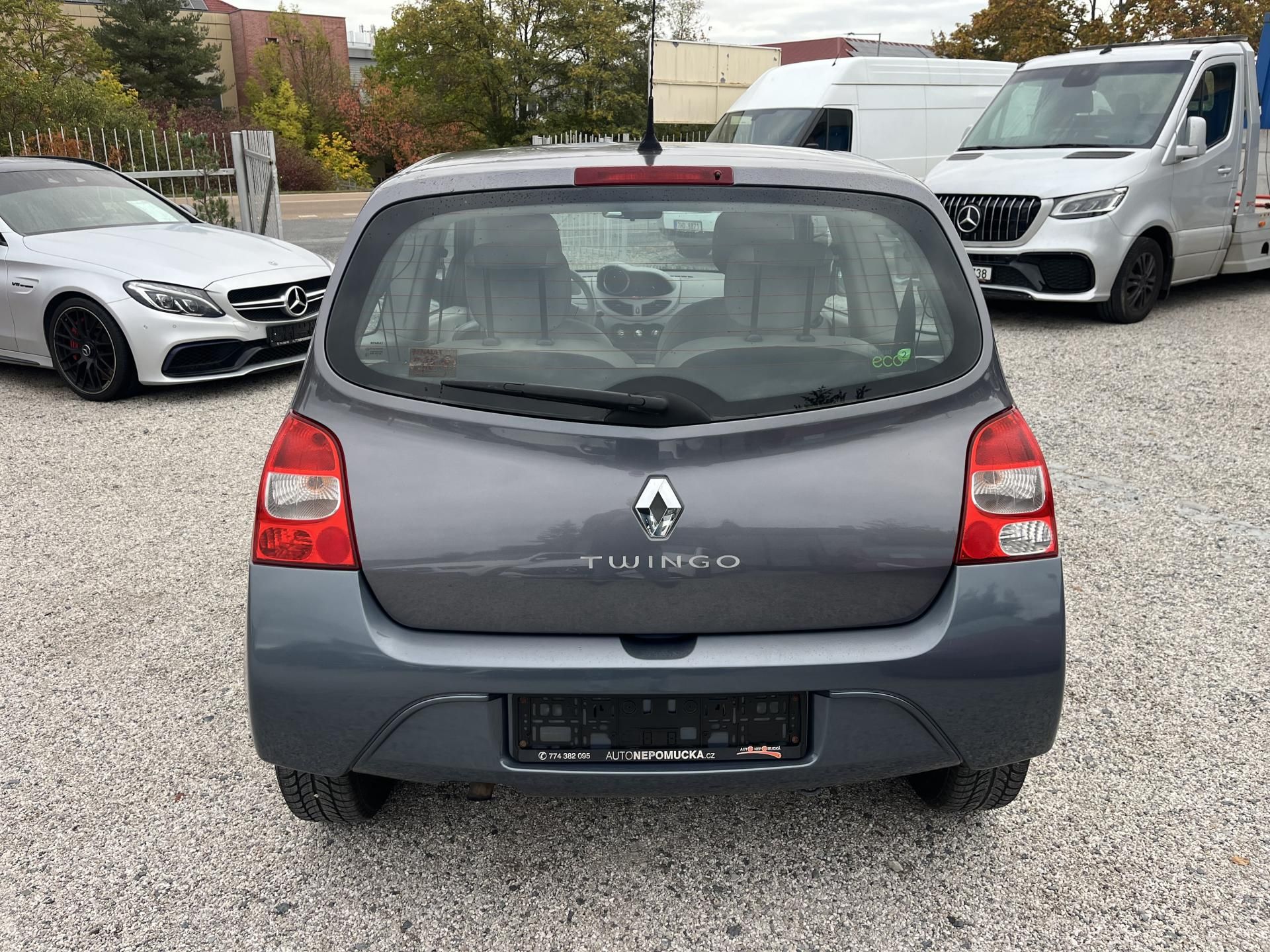 Renault Twingo, 1.2i 56kw 1.Majitel - fotka 6