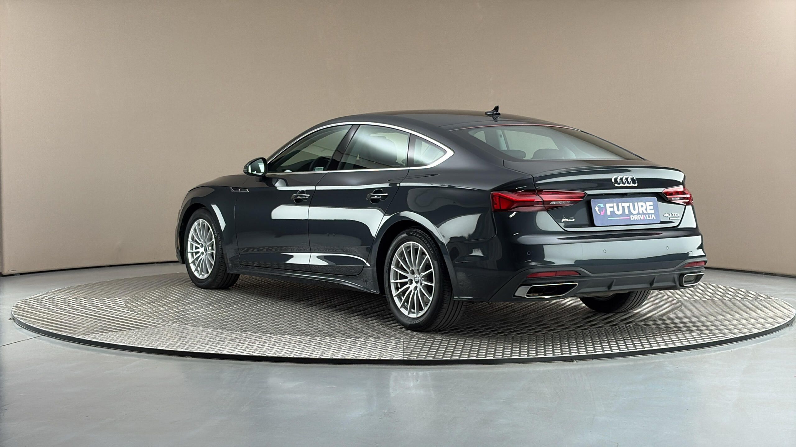 Audi A5, 2.0 40TDI Quattro S Tronic Spo - fotka 2