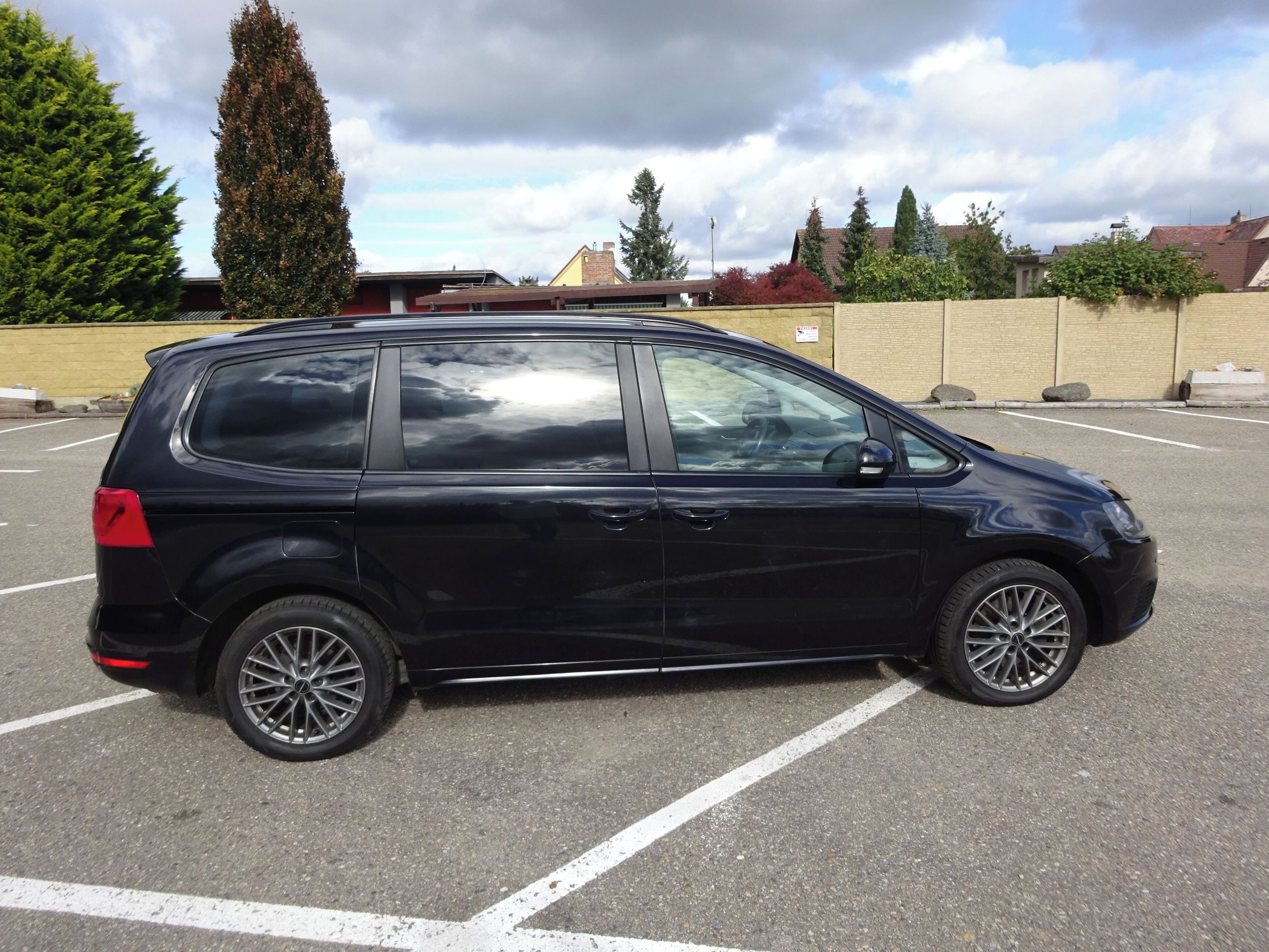 Seat Alhambra, 2.0 TDI (103 kw) 7 míst - fotka 3