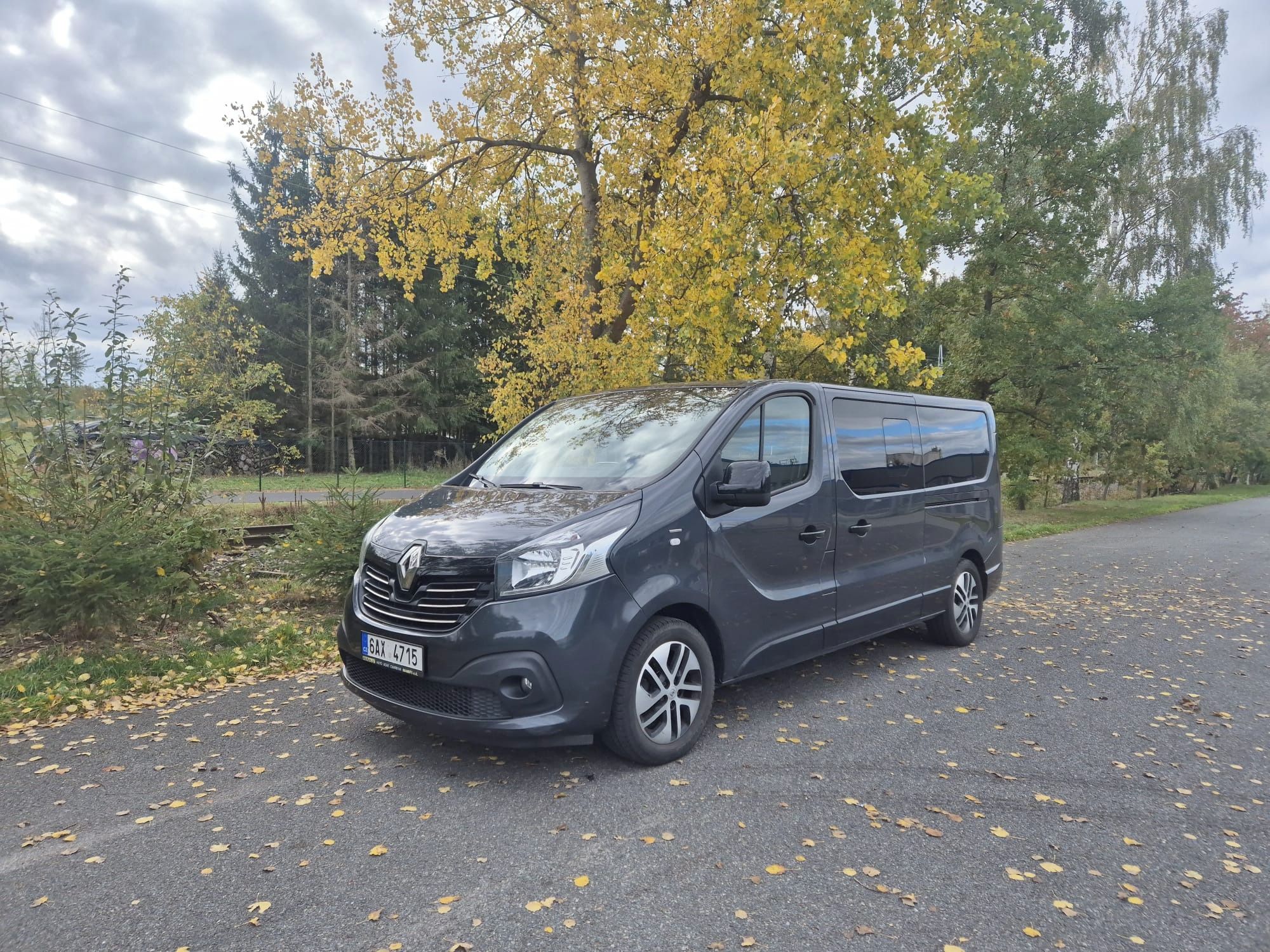 Renault Trafic, SpaceClass 8 míst 107kw