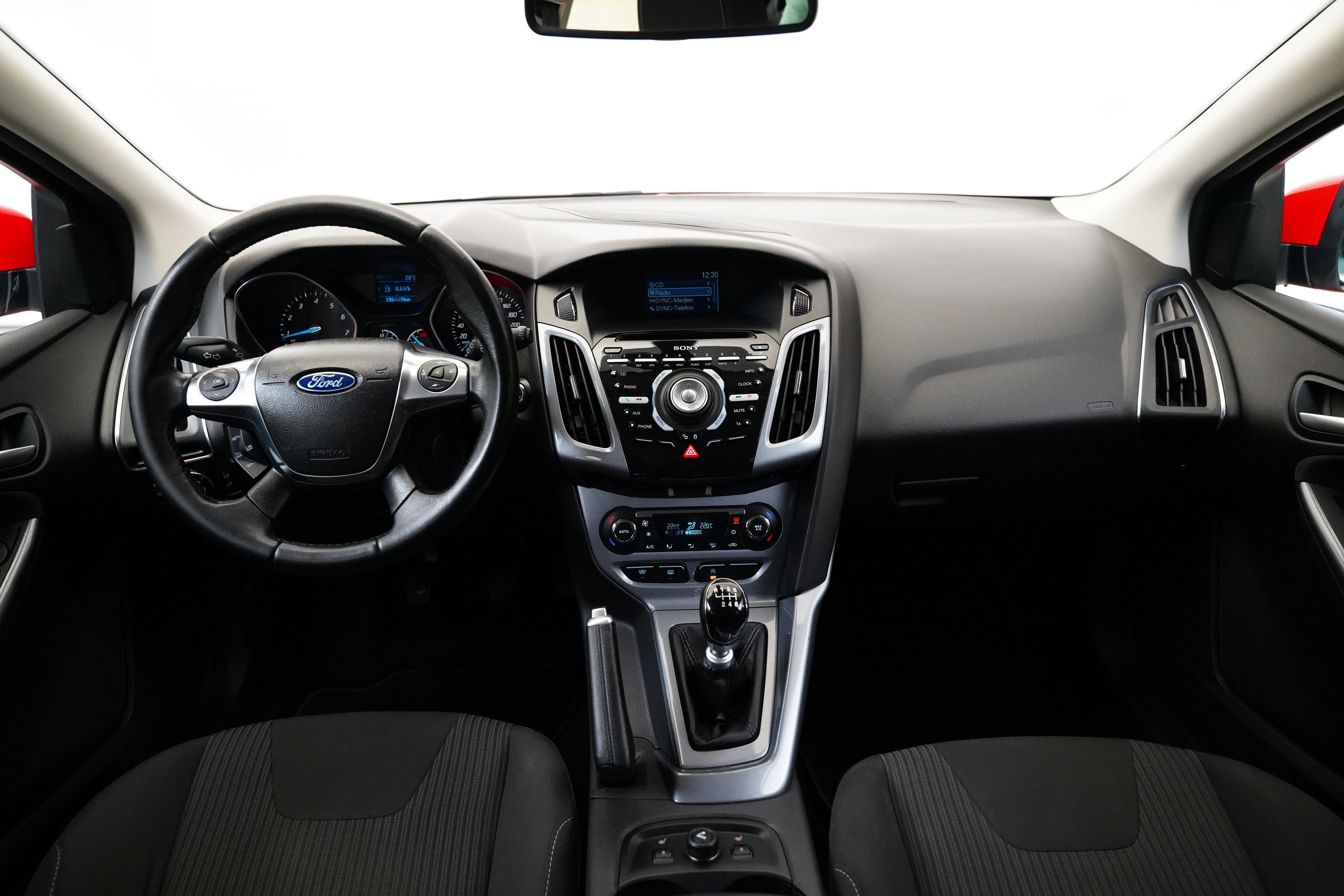 Ford Focus, 1.0 EcoBoost 92 kW Titanium - fotka 5