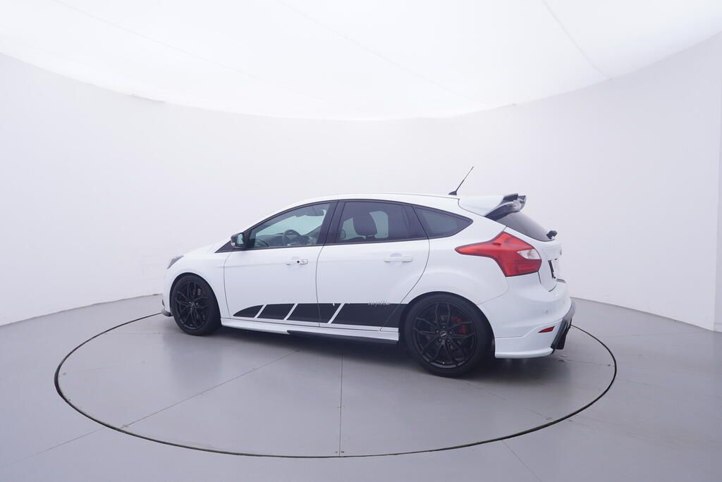 Ford Focus, ST 2.0 2.0L EcoBoost 184 kW - fotka 3