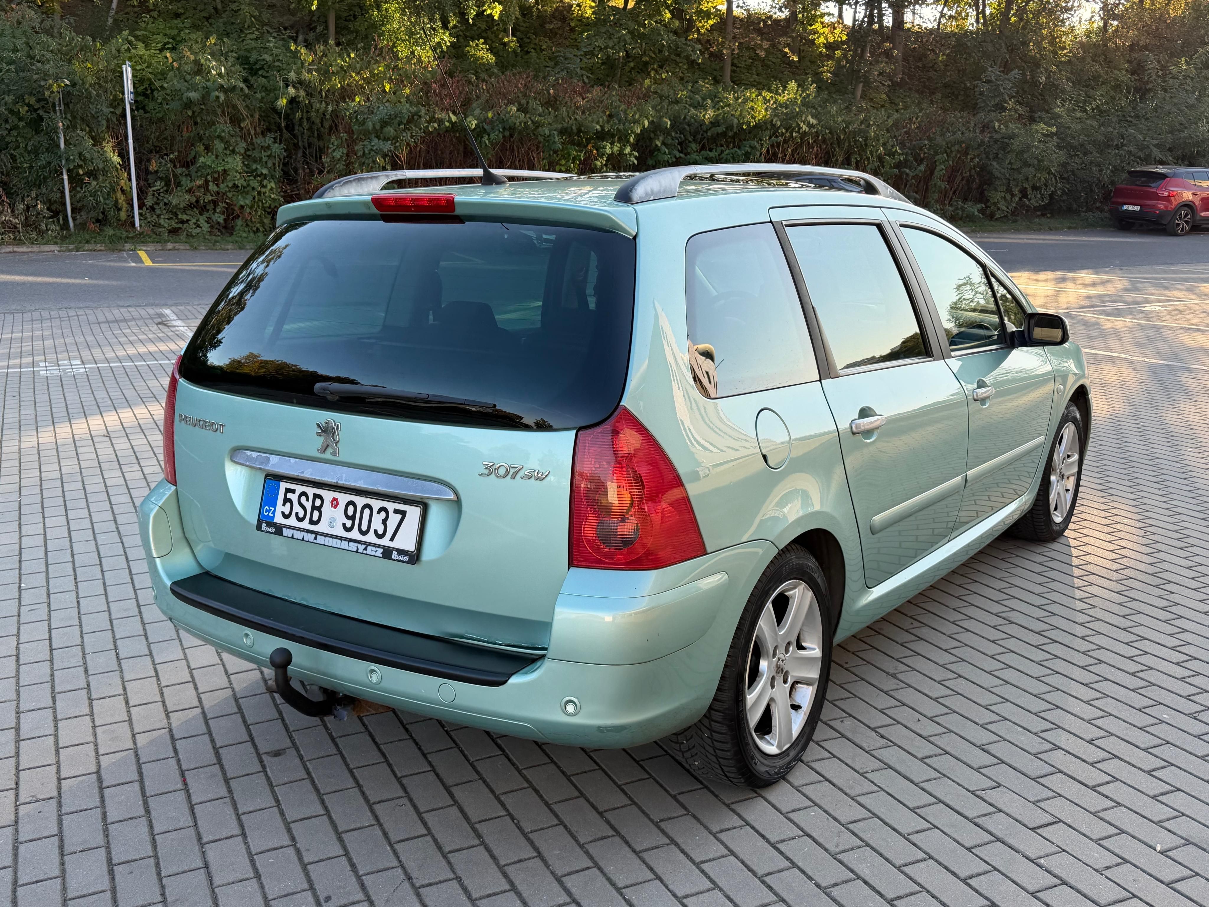 Peugeot 307, 1.6i, 80kw Nová STK - fotka 5