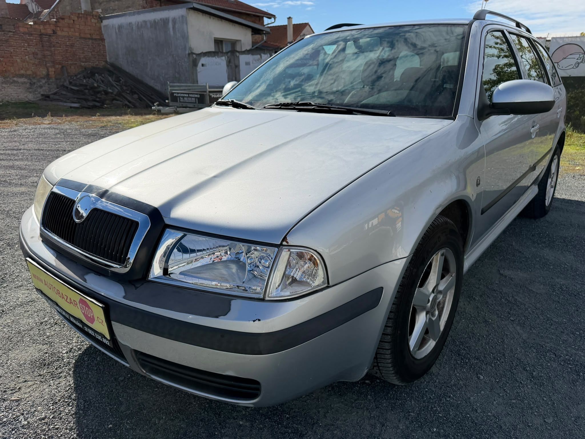 Škoda Octavia, 1.9TDi 74kw TOUR CZ - fotka 3