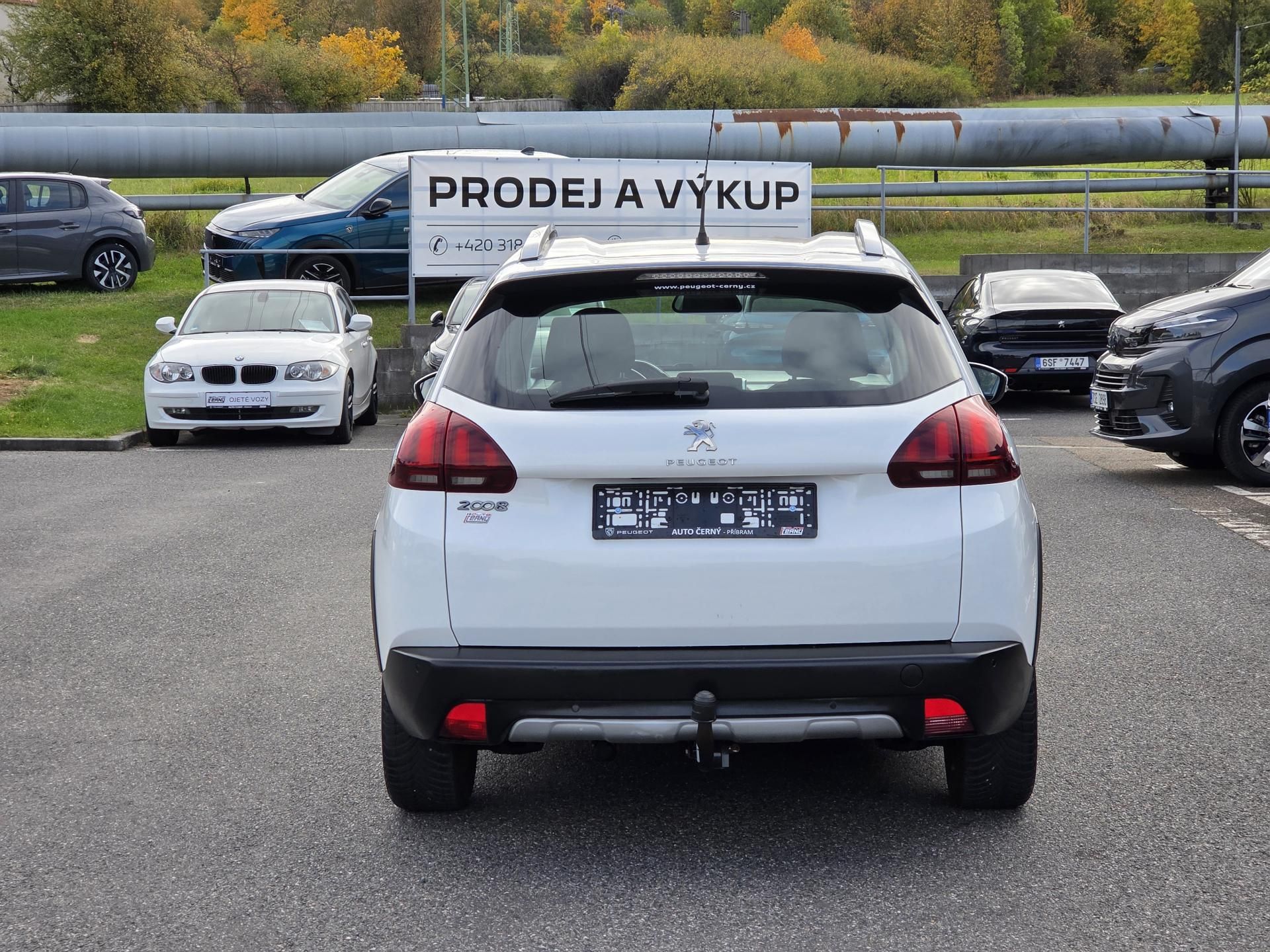 Peugeot 2008, 1.2 PT 110 ALLURE MAN5 - fotka 4