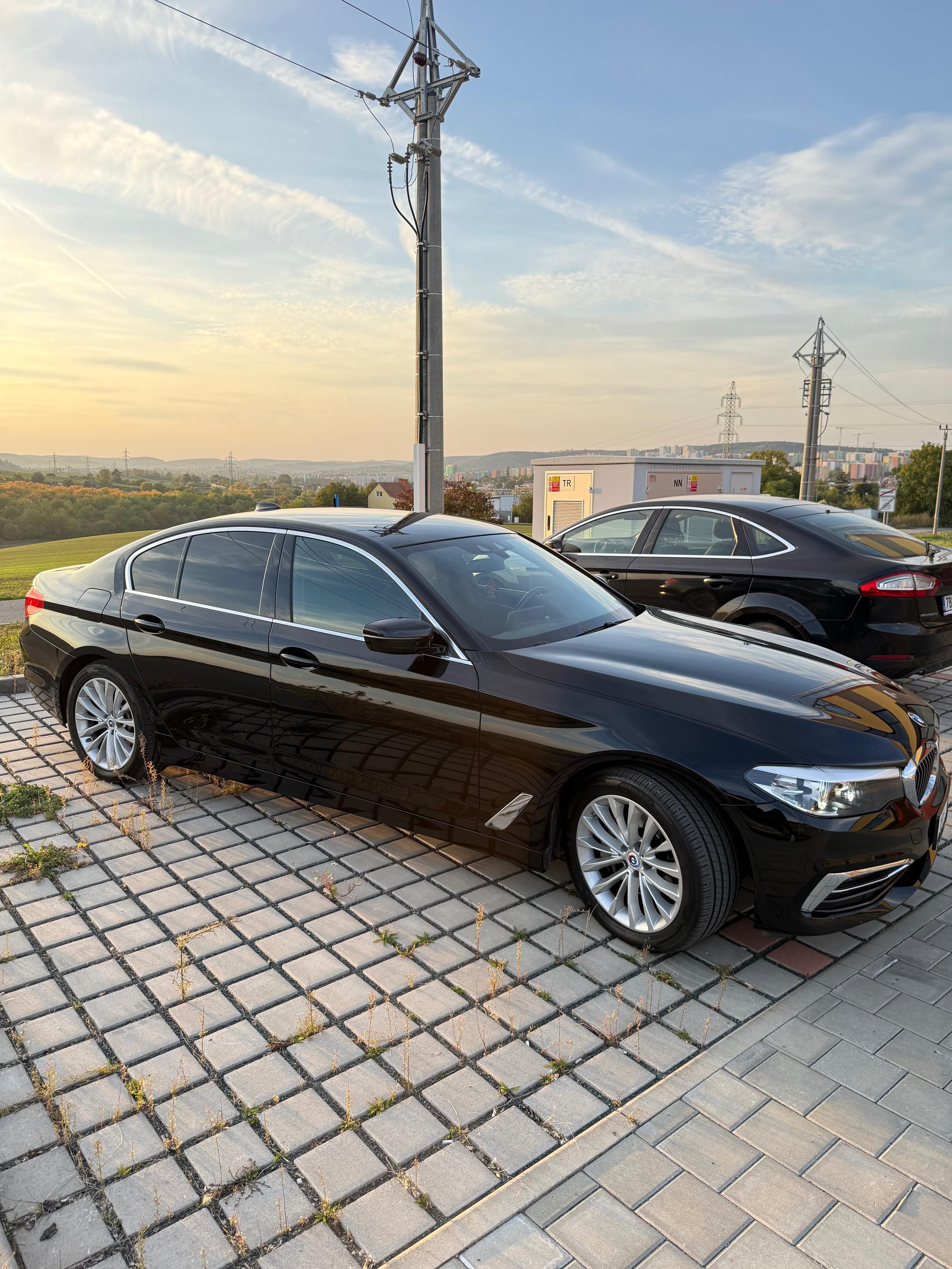 BMW Řada 5, 540D xDrive - fotka 6