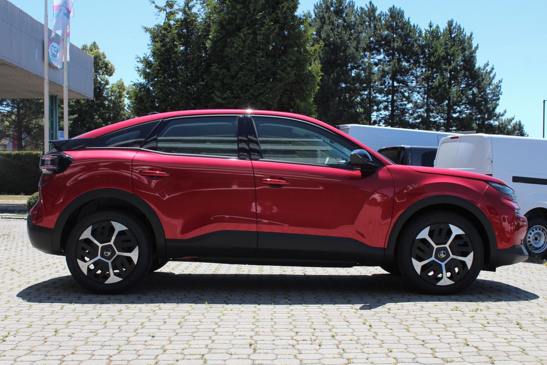 Citroën C4, PLUS Hybrid 145k Automatic - fotka 6