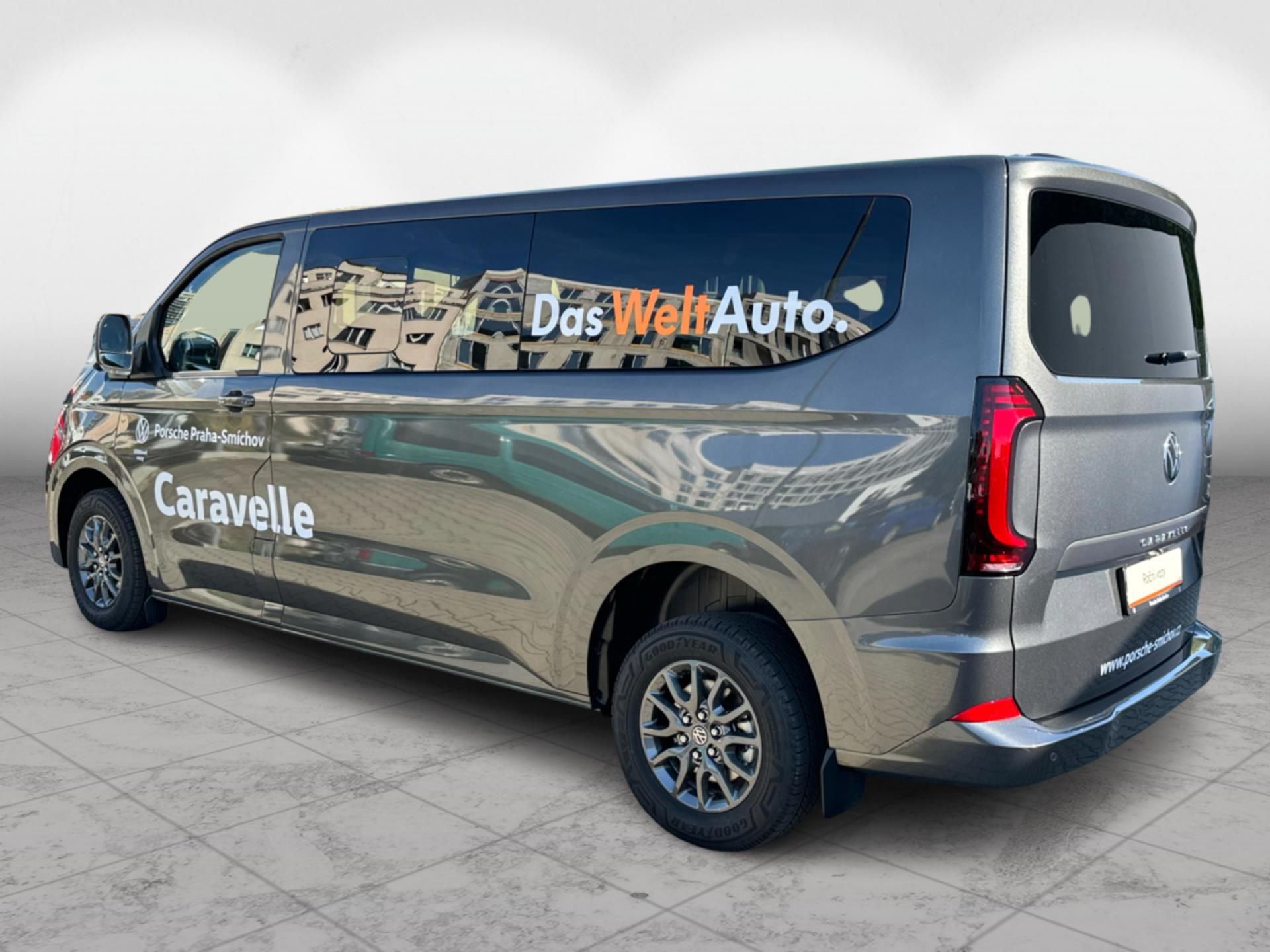 Volkswagen Caravelle, Entry Caravelle Life 2,0 TDI 8 - fotka 4