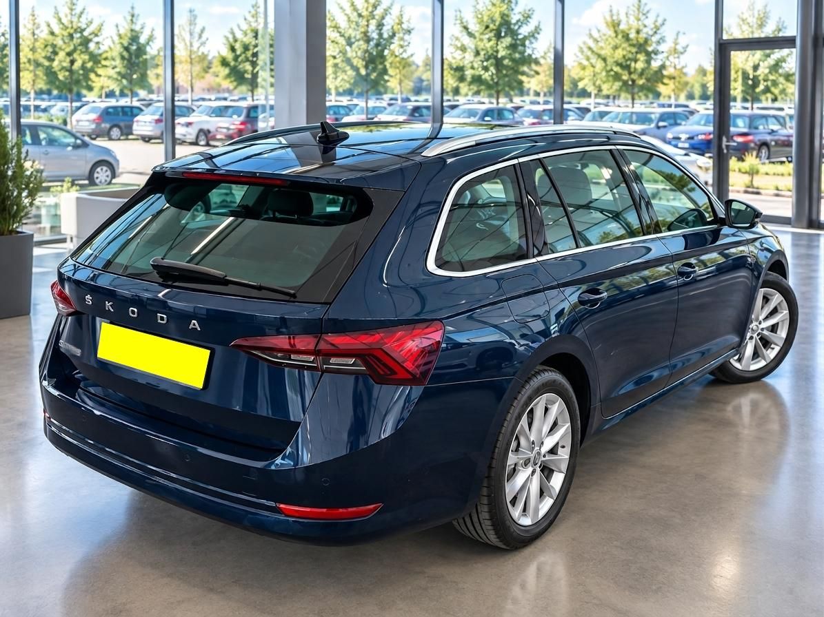 Škoda Octavia, 2,0TDi 85kW, DSG, STYLE, ČR - fotka 2
