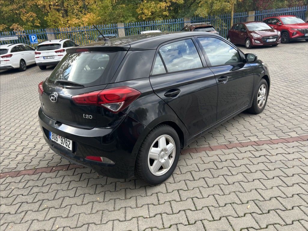 Hyundai i20, 1,3 - fotka 5