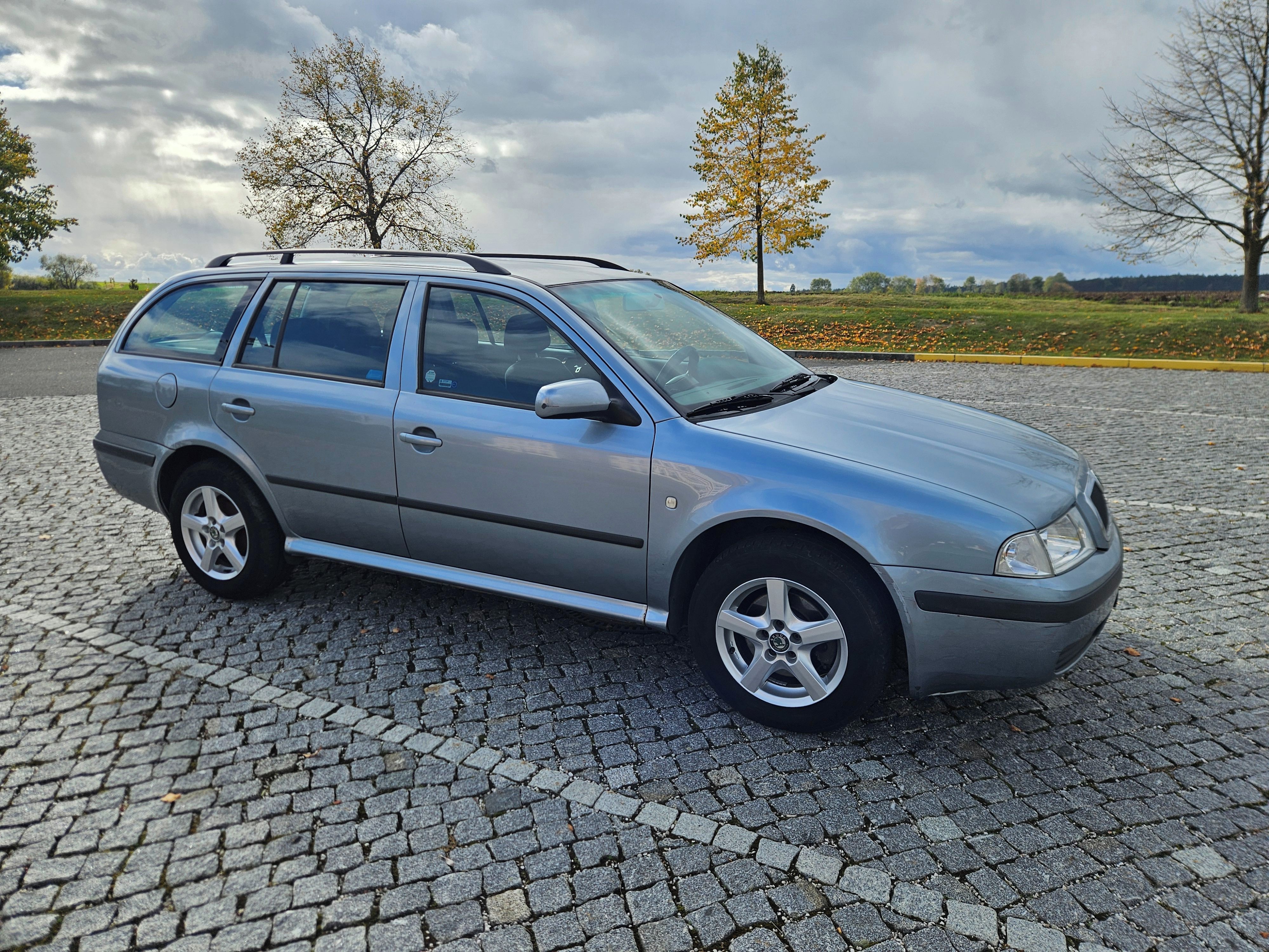 Škoda Octavia, 1.6MPI, TAŽNÉ ZAŘÍZENÍ - fotka 5