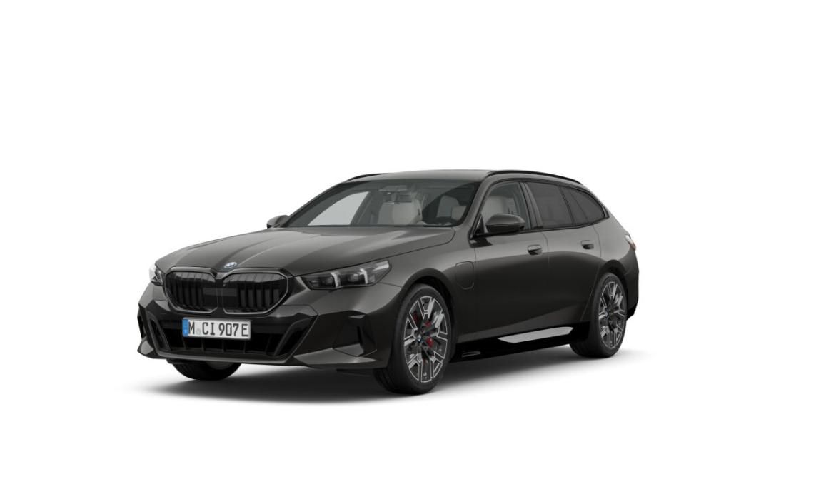 BMW Řada 5, 550e xDrive Touring