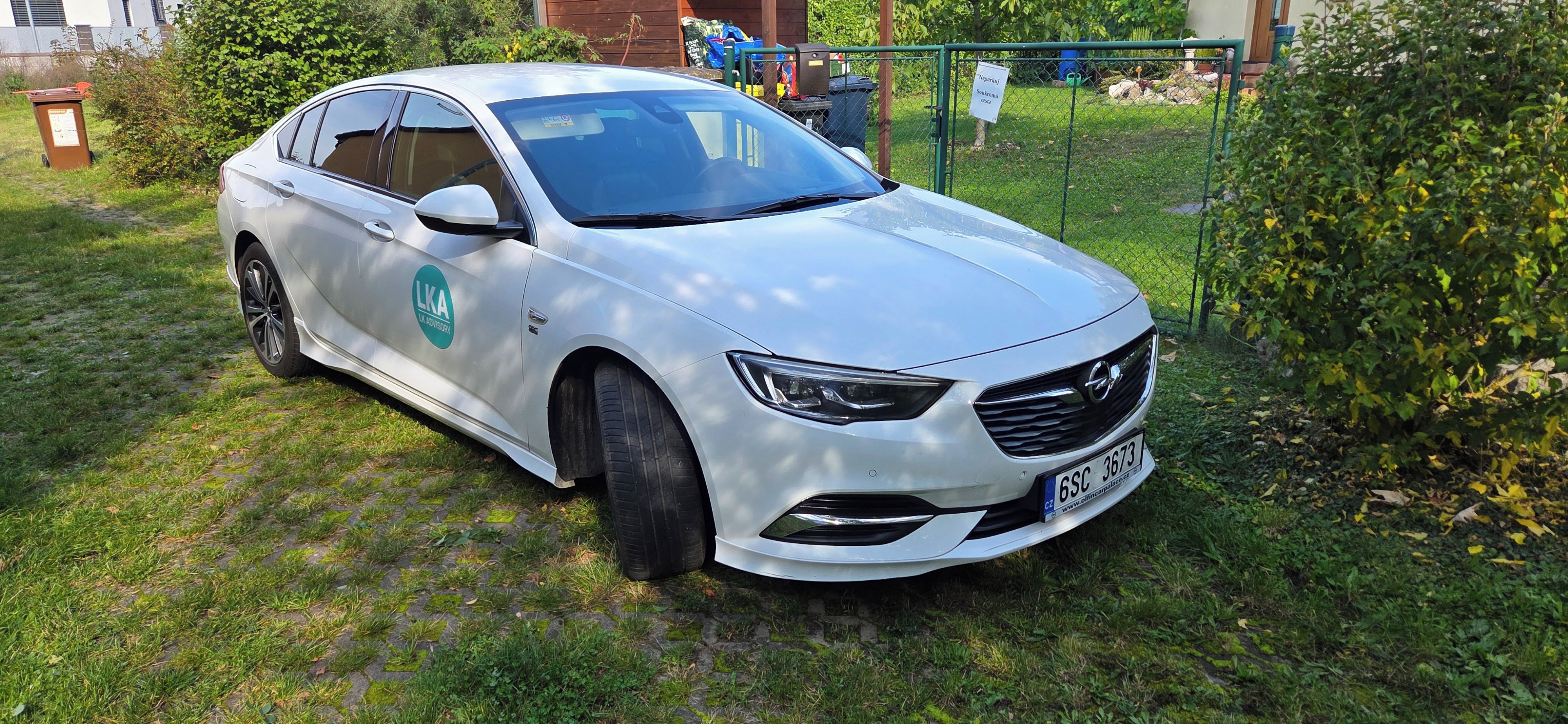 Opel Insignia, Grand Sport 2.0 CDTI, automat - fotka 2