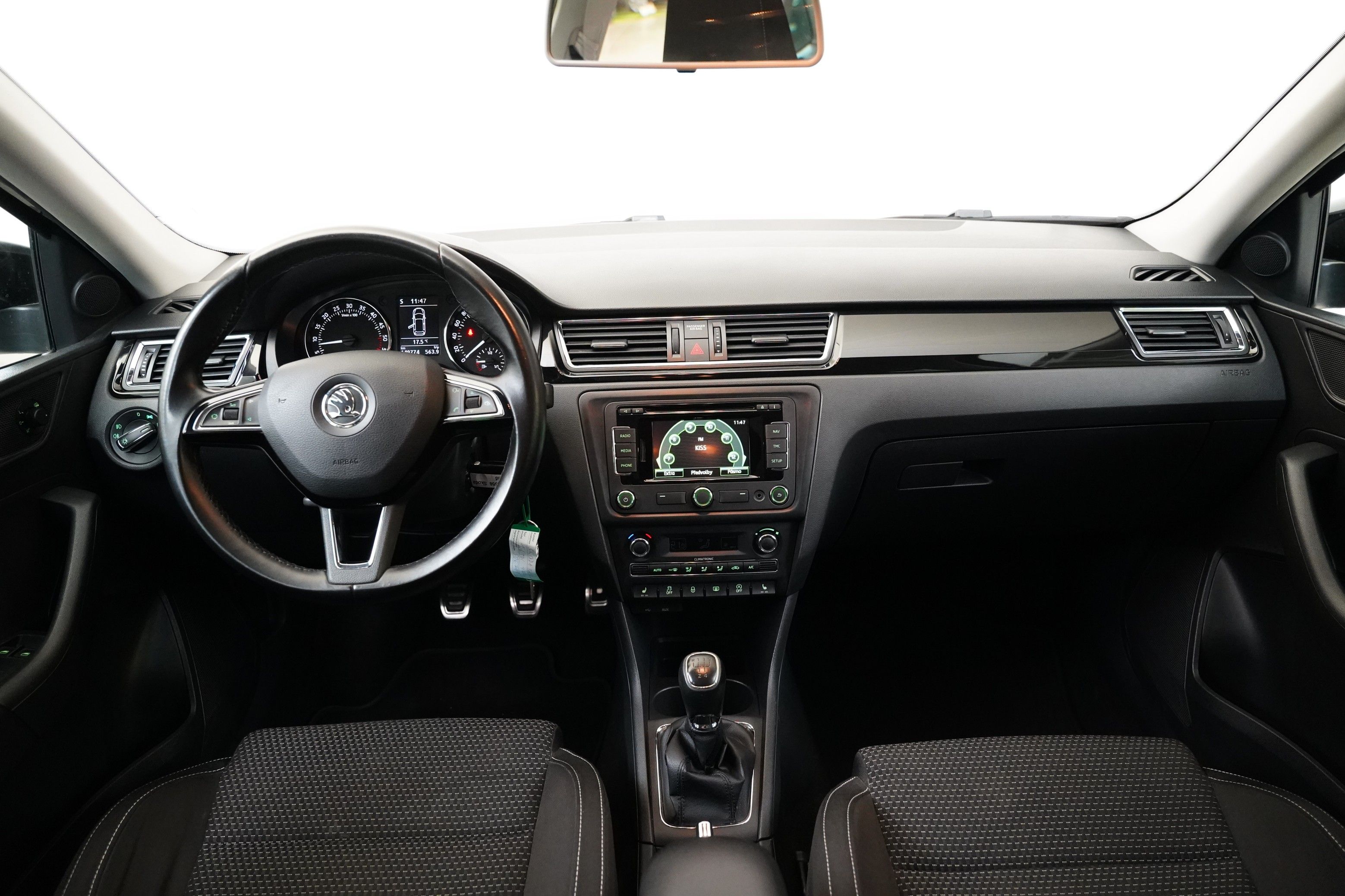 Škoda Rapid, 1.6 TDI 77 kW Elegance - fotka 5