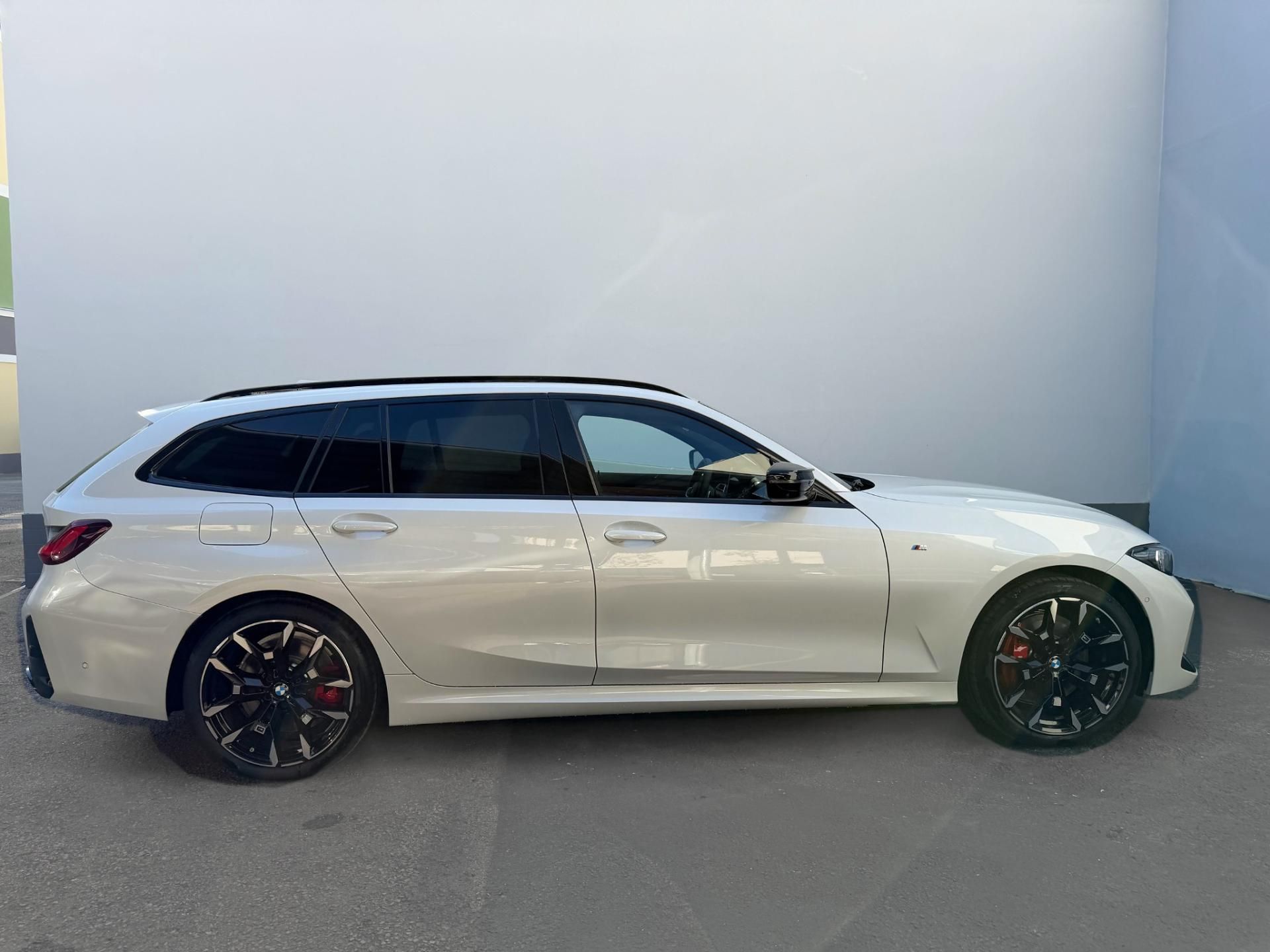 BMW Řada 3, 340d xDrive - fotka 6