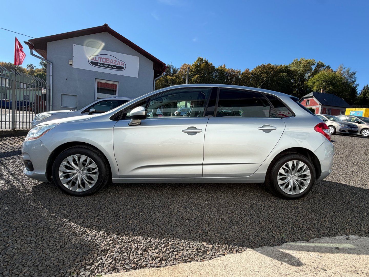 Citroën C4, 1,4 SERVISKA - fotka 2