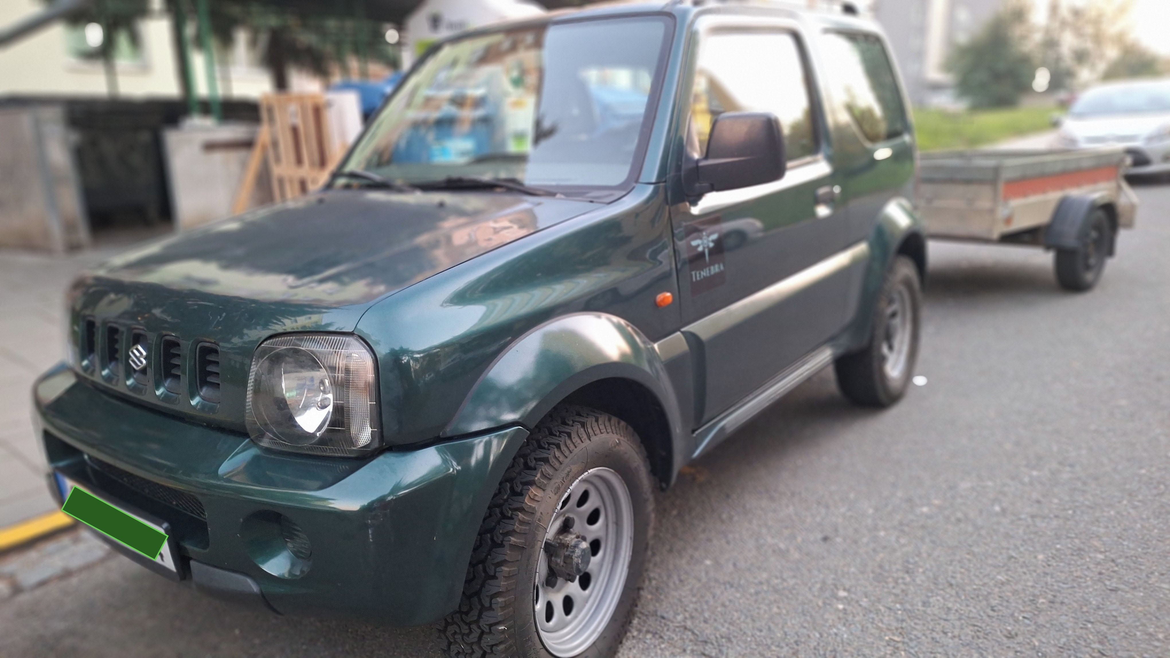 Suzuki Jimny, 1,3 Benzin, 60kw - fotka 2