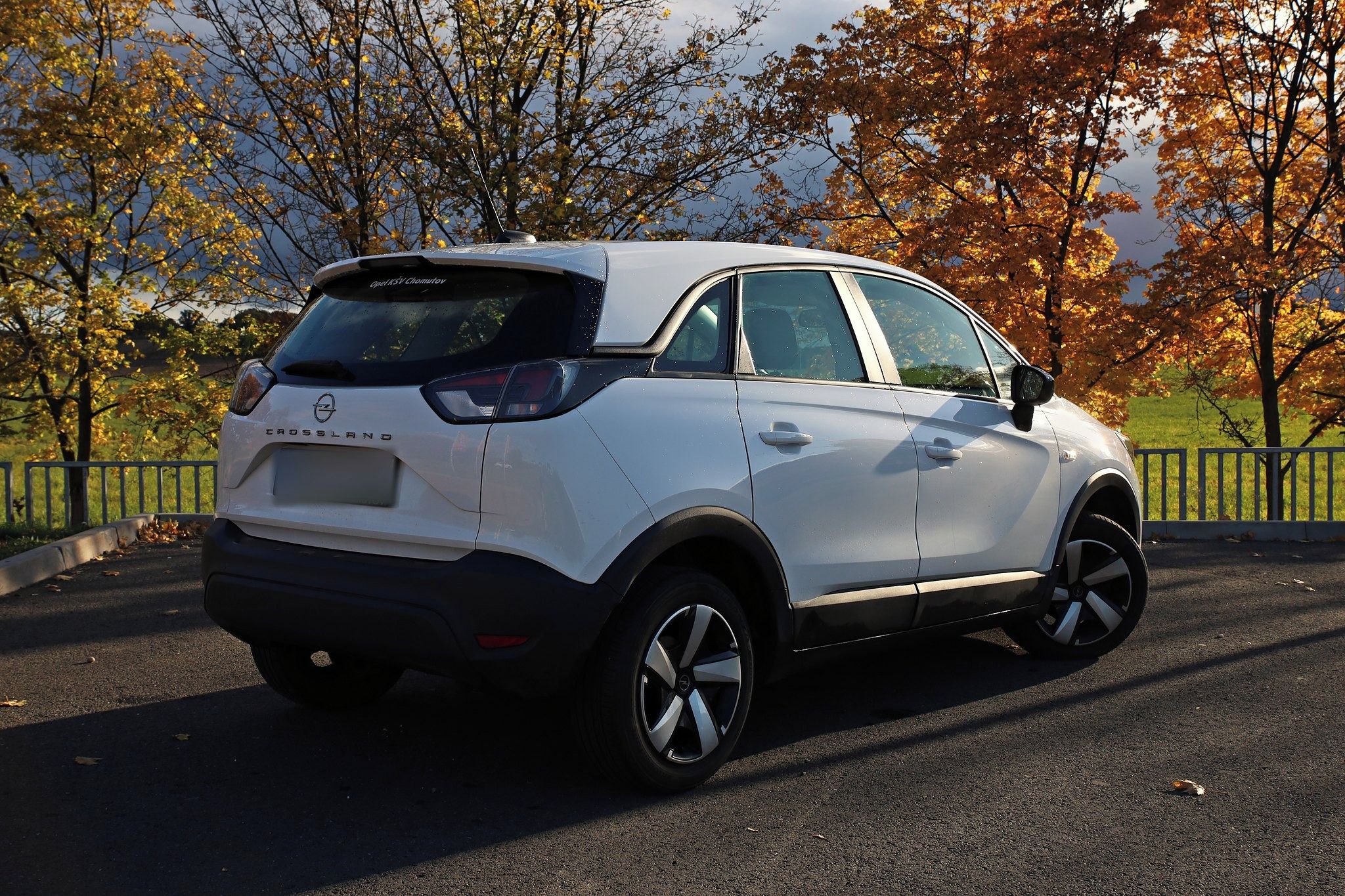 Opel Crossland, 1.2T 81kW Edition, ČR, 1.maj. - fotka 3