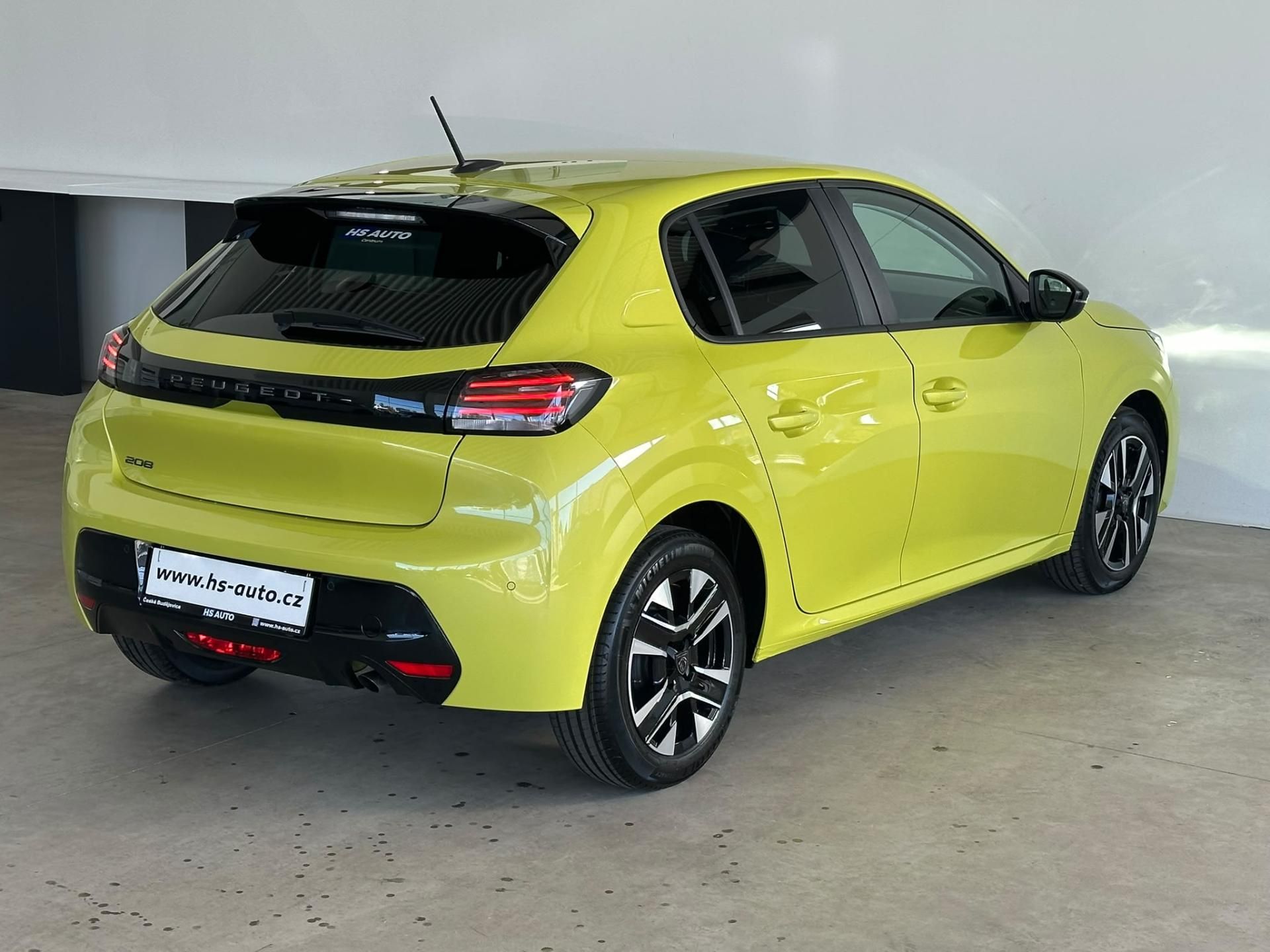 Peugeot 208, EDITION Turbo 100 MAN6 - fotka 4