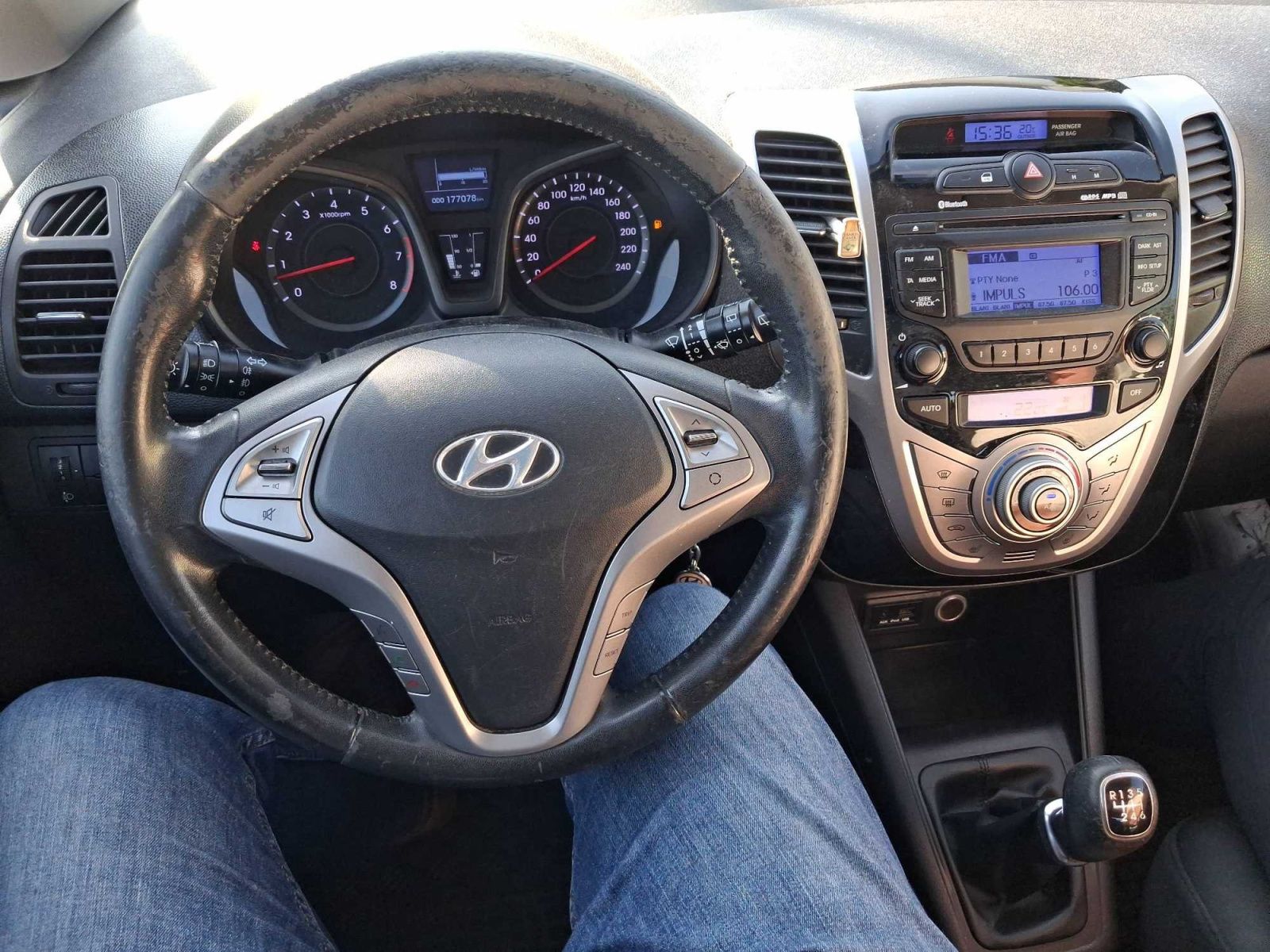 Hyundai ix20, 1.6 CVVT, Automatická klima - fotka 3