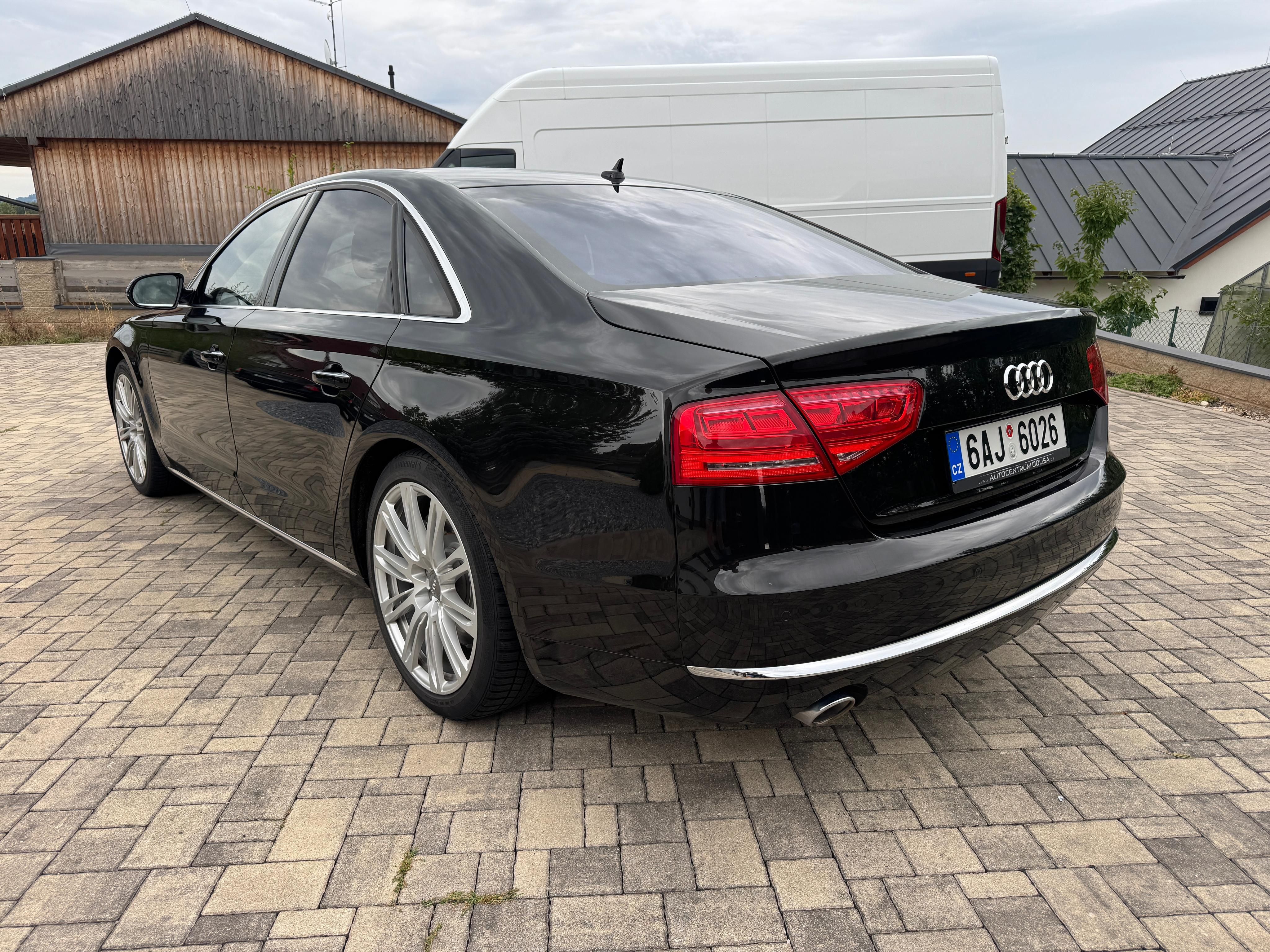 Audi A8, 4,2 TDi 258KW LED Masáž,Quatro - fotka 3
