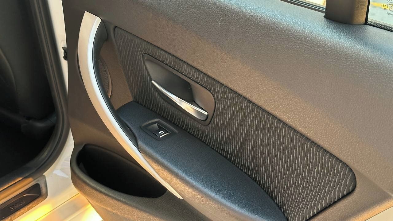 BMW Řada 3, 2.0 TDI - Servisováno - fotka 5