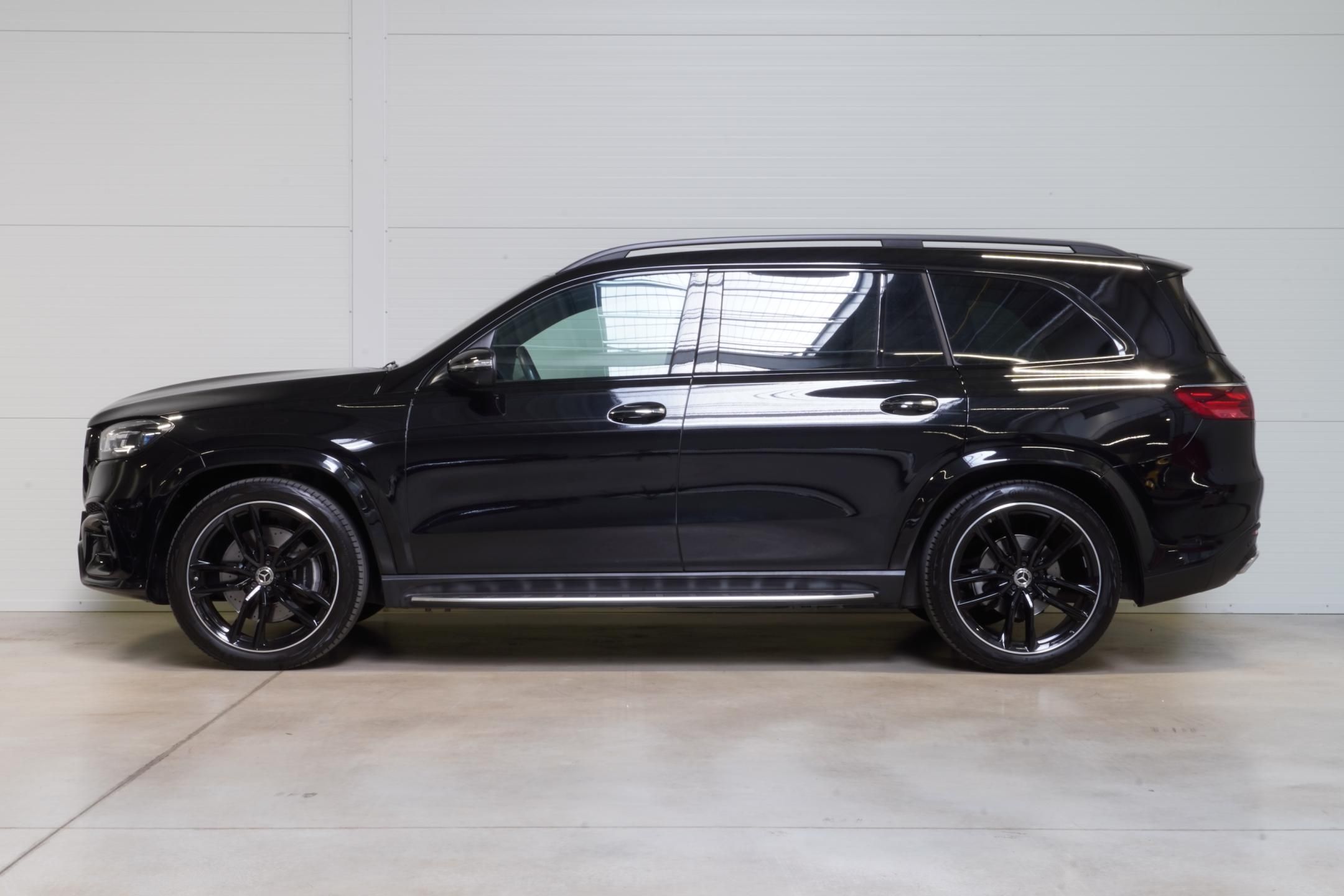 Mercedes-Benz GLS, 450d,AMG,ČR,HUD,Masáž,Tažné - fotka 5