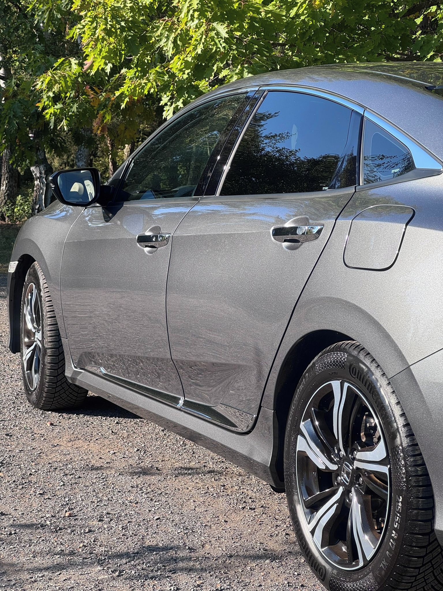 Honda Civic, 1.5 Vtec - pěkný stav - fotka 3