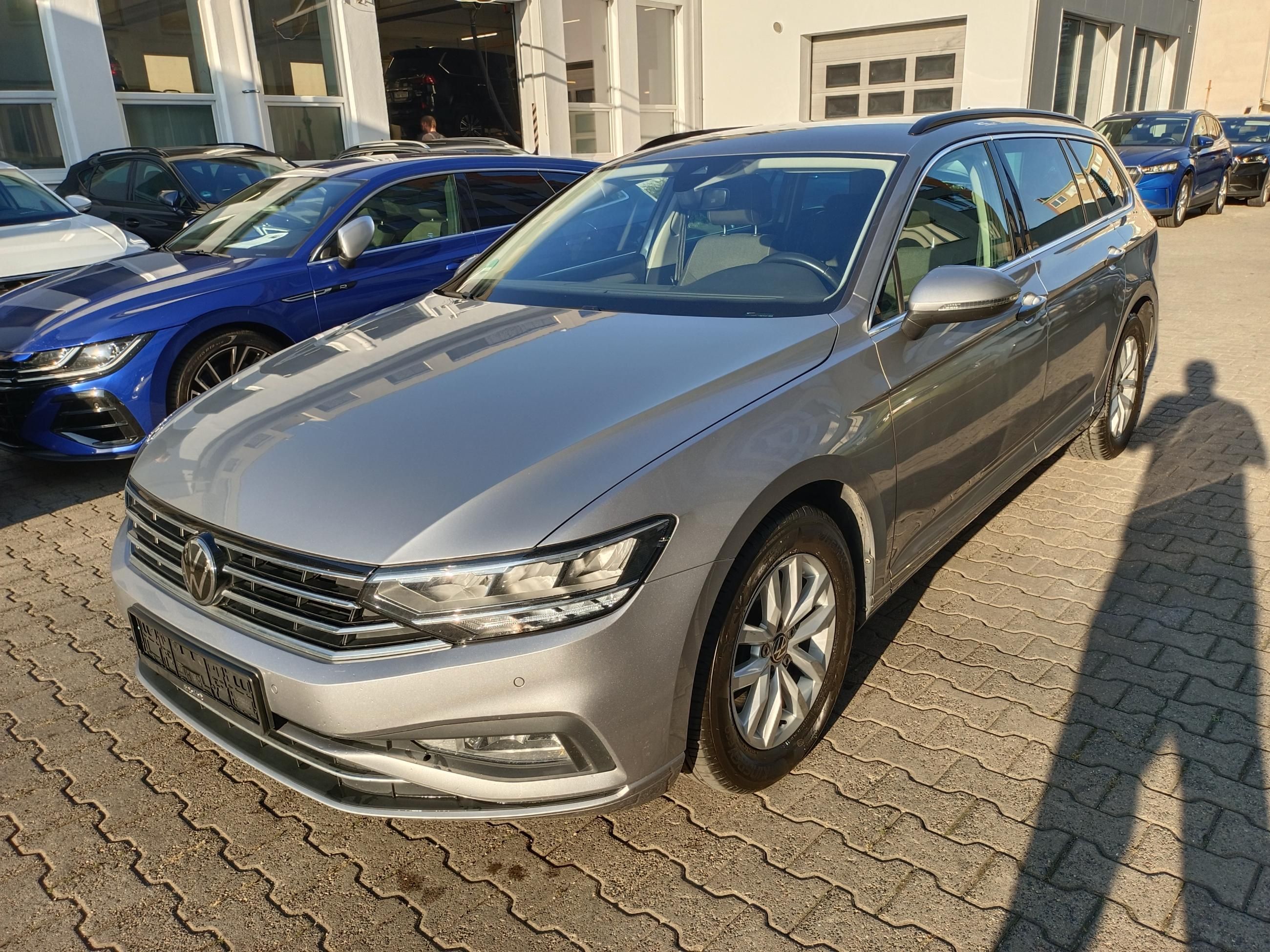 Volkswagen Passat Variant, 2.0 TDI 110kW DSG Tažné - fotka 3