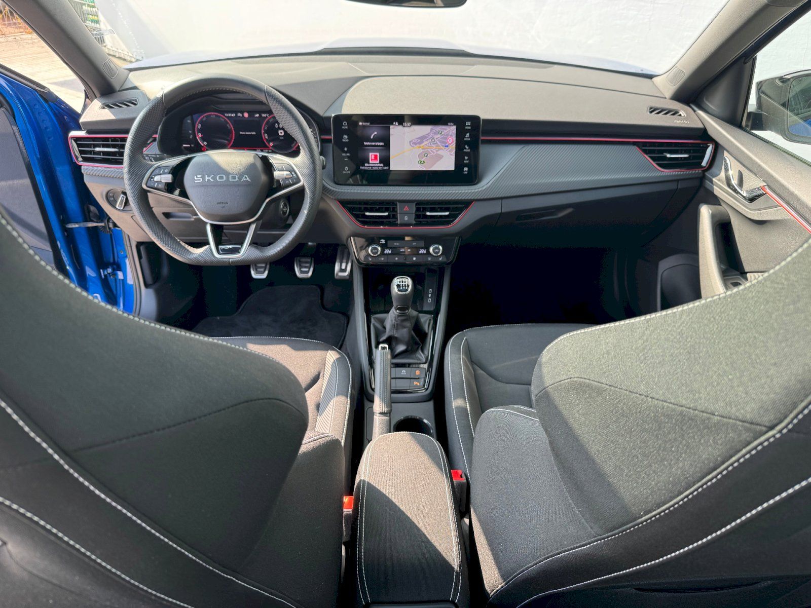 Škoda Kamiq, 1.5 TSI 110 kW Monte Carlo - fotka 5
