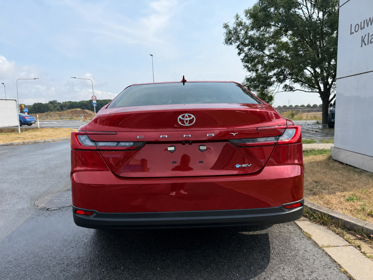Toyota Camry, 2.5 HEV Executive - fotka 5