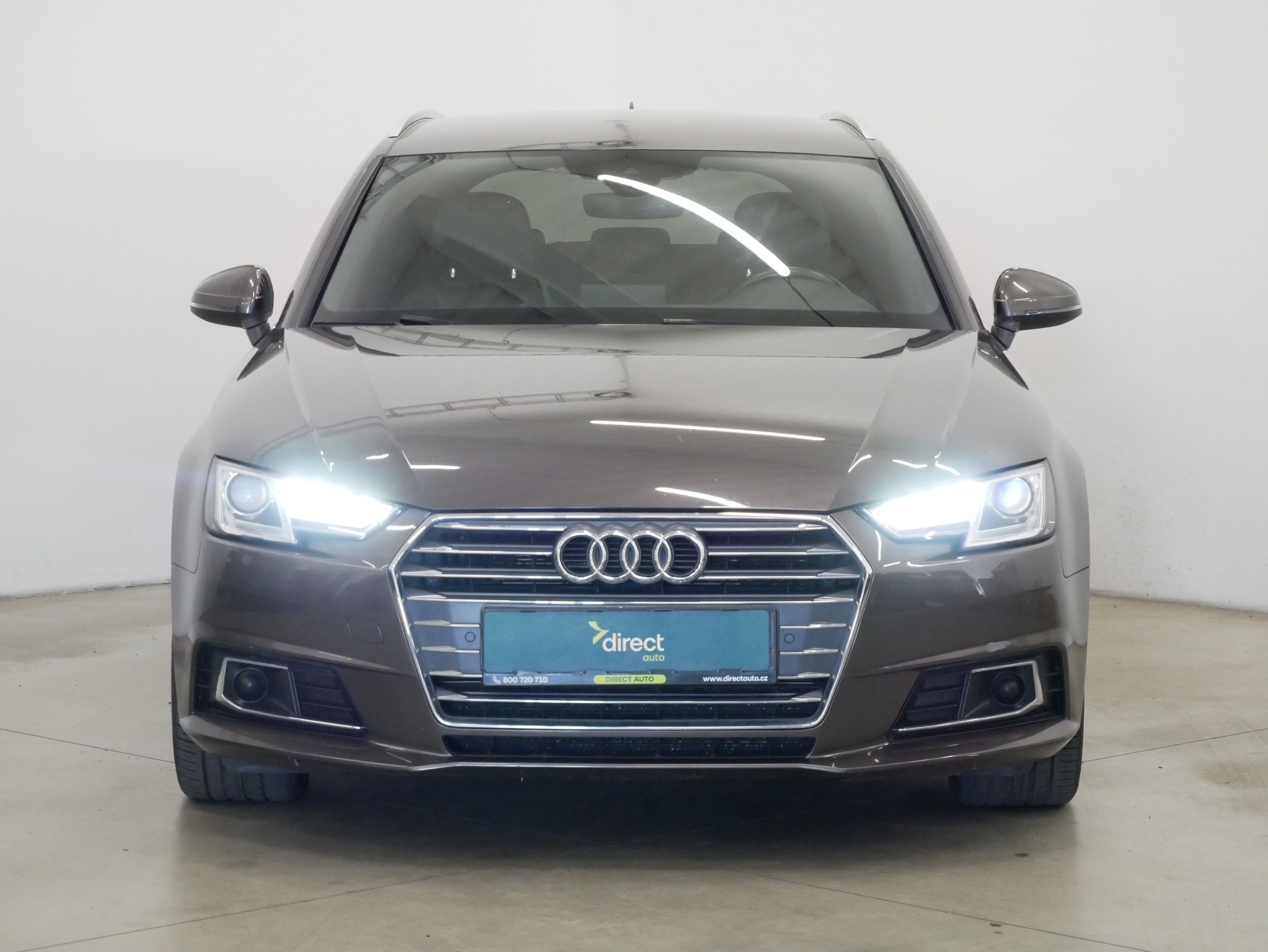 Audi A4, Avant 2.0TDi 110kW AT 2WD - fotka 4