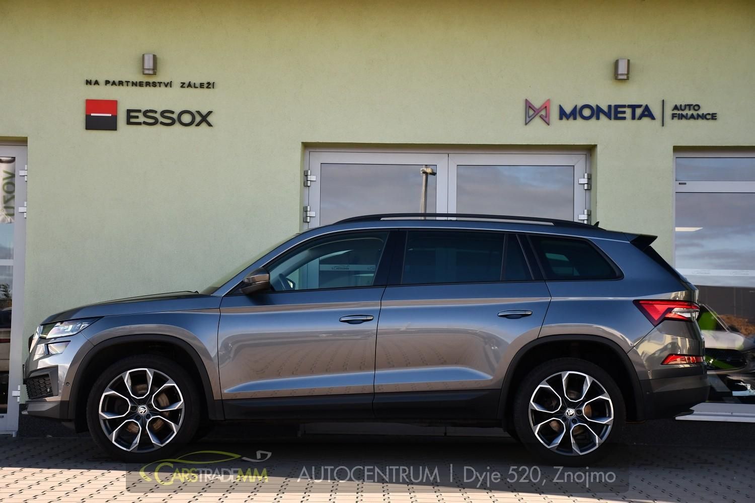 Škoda Kodiaq, 2.0TDi 4X4 ACC LED NAV CARPLAY - fotka 2