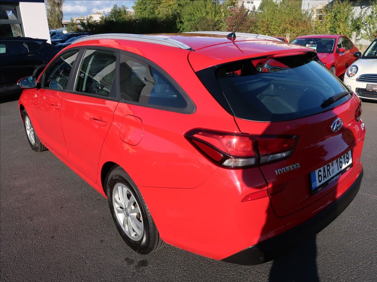 Hyundai i30, 1,0 T-GDi,88kW,NovéČR,Serv.kn. - fotka 4
