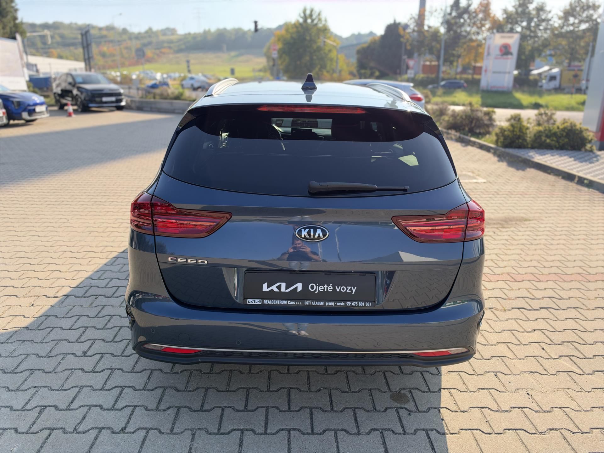Kia Cee´d, 1,4 T-GDI Exclusive + NAVI  SW - fotka 6