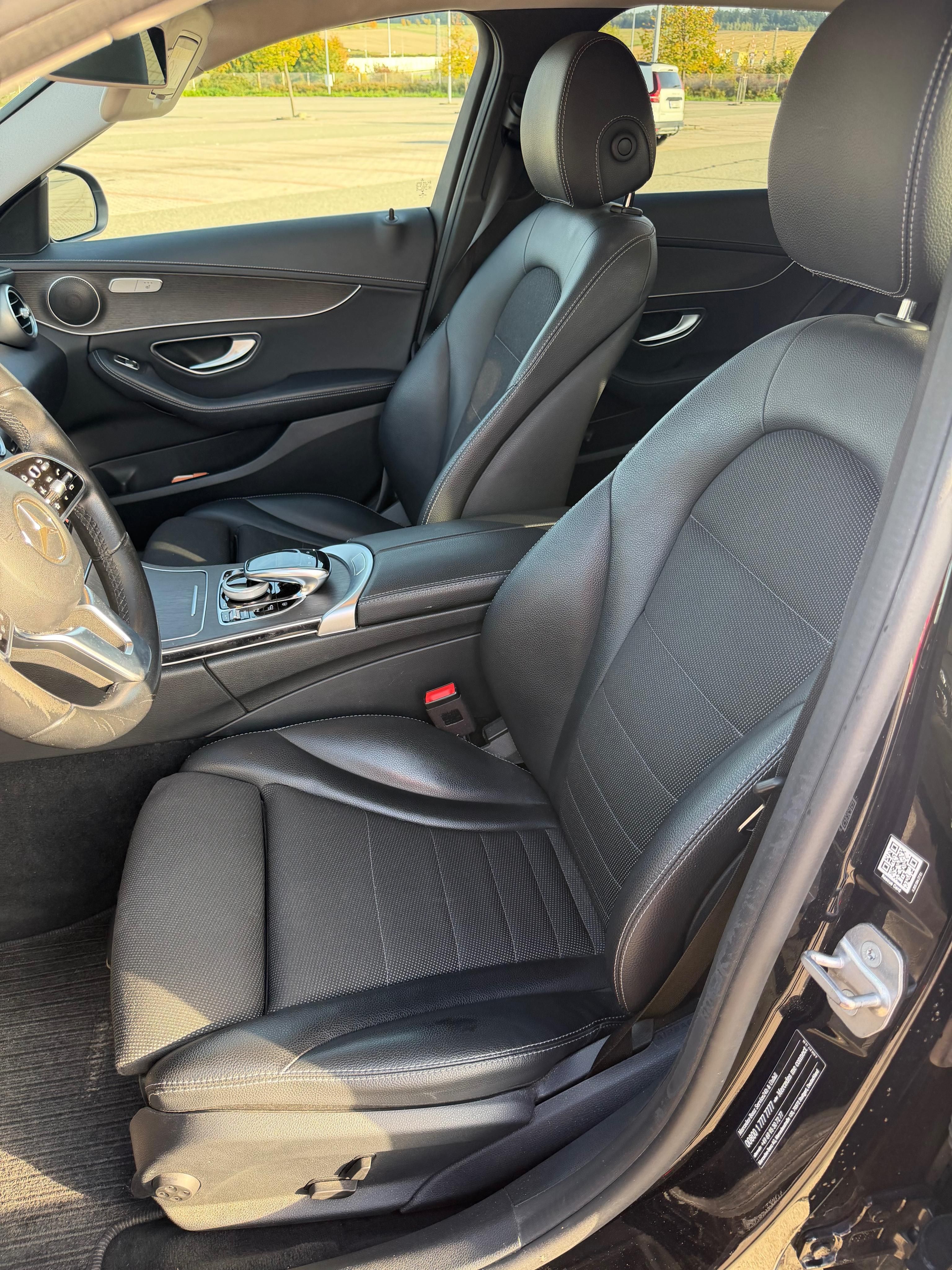 Mercedes-Benz Třídy C, Mercedes c220d - fotka 5