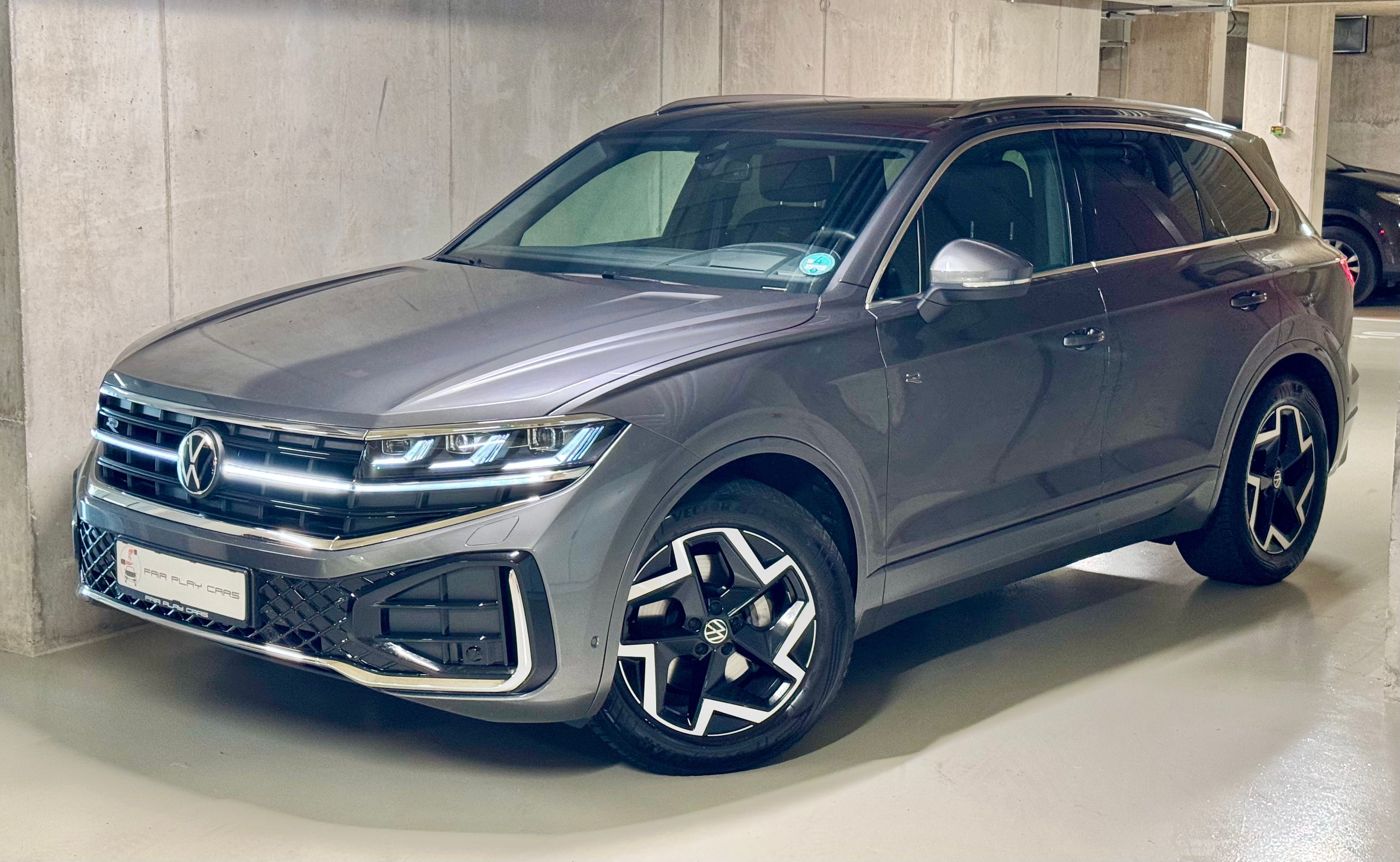 Volkswagen Touareg, R-line/4WS/air/matrix/webast - fotka 3