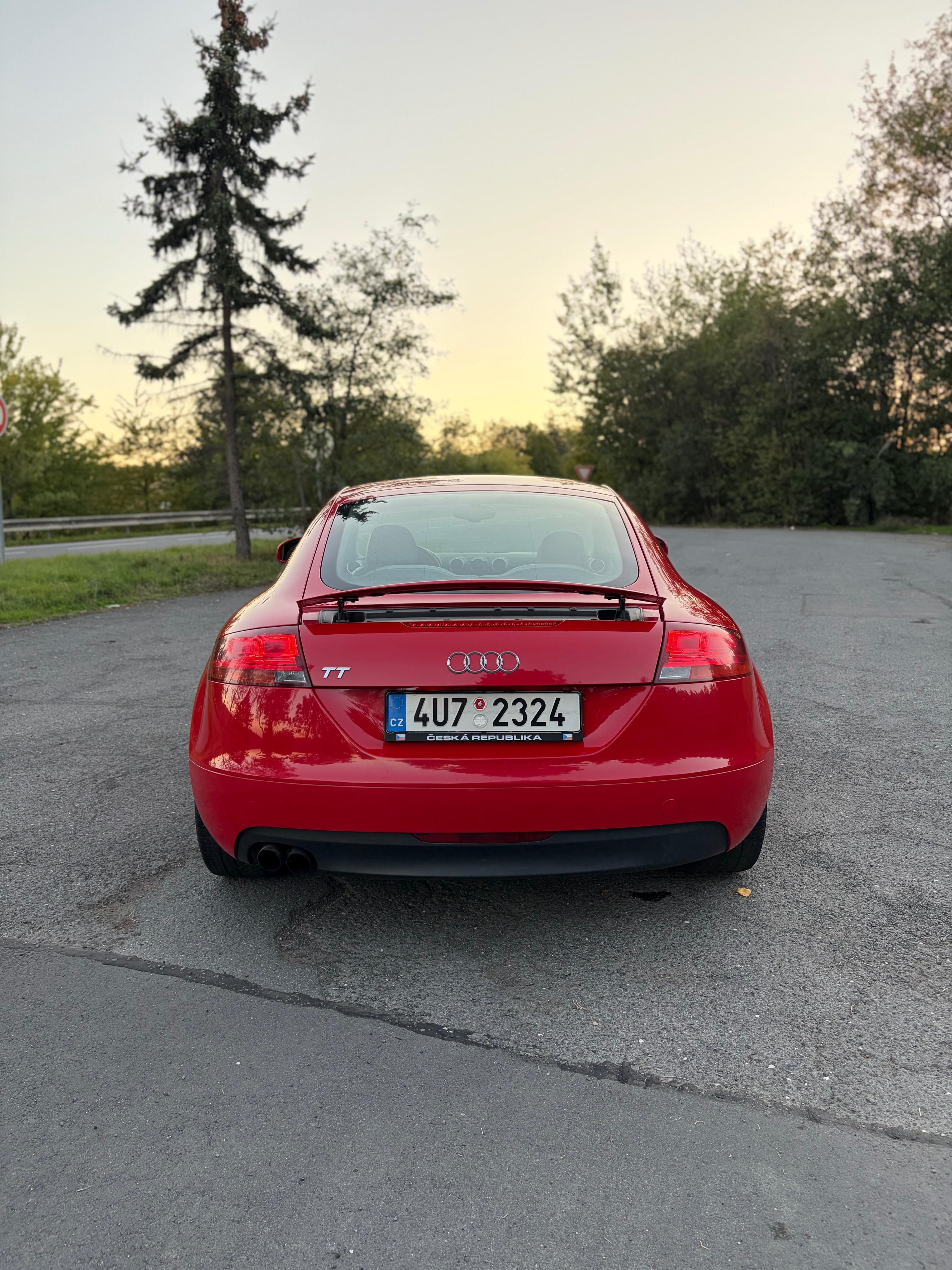 Audi TT, 2.0TFSi 147kw po servisu - fotka 4