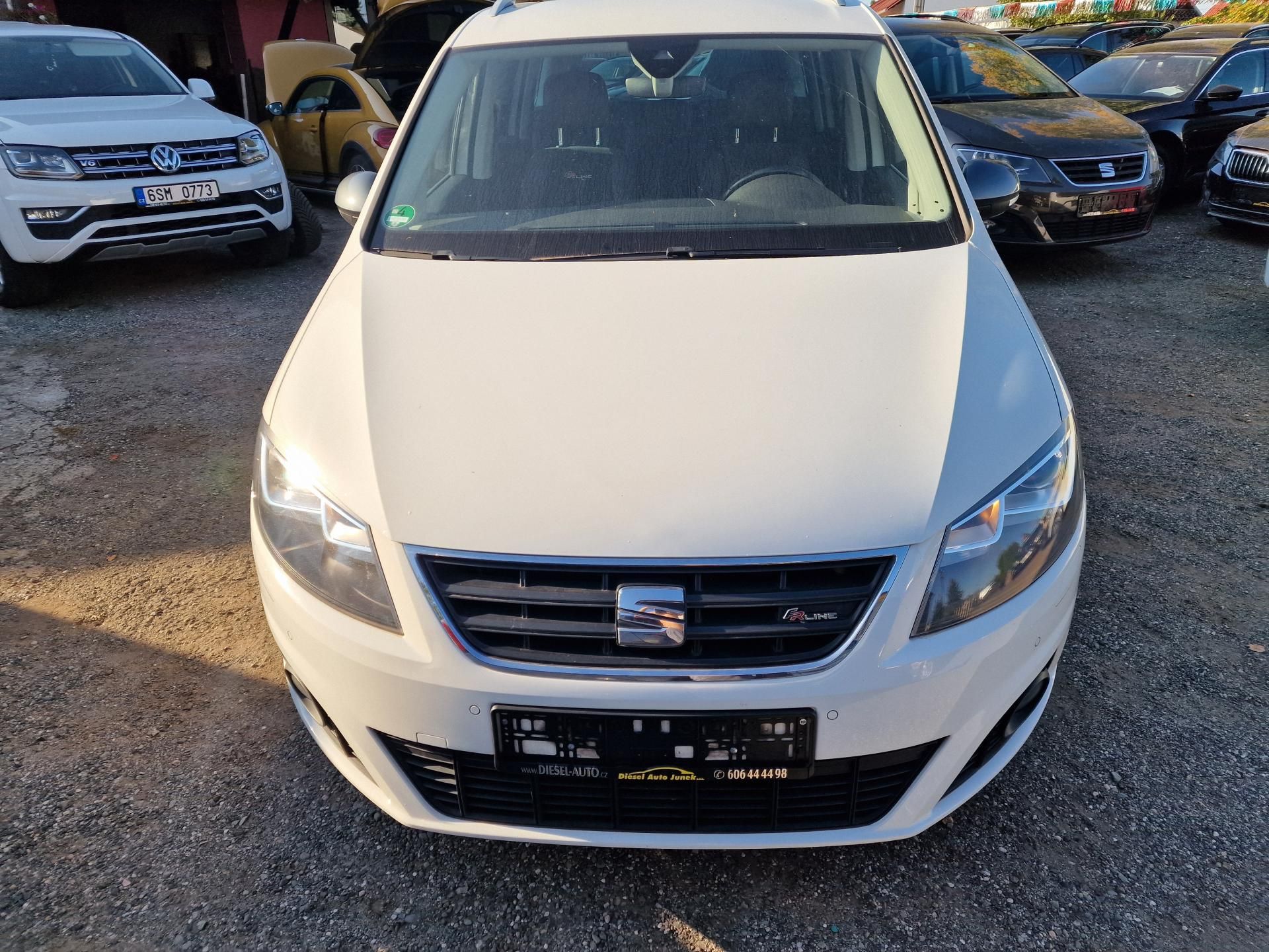 Seat Alhambra, 2,0TDI FR-LINE 7MÍST TAŽNÉ - fotka 2