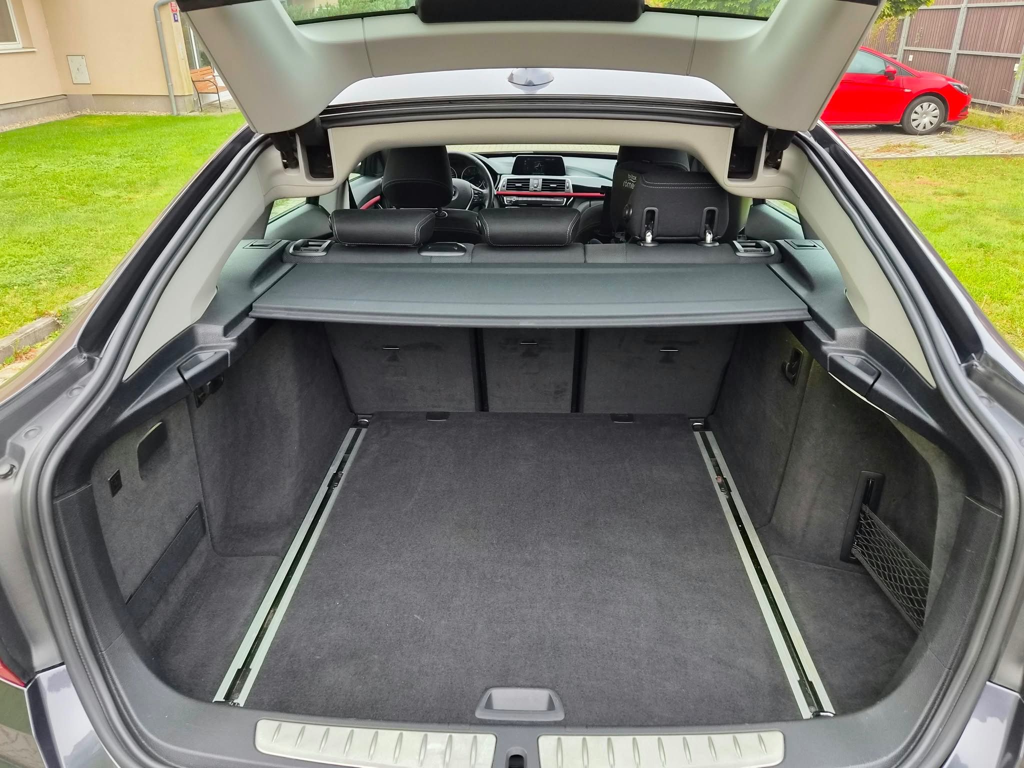 BMW Řada 3, 320D GT SPORT EDITION - fotka 5