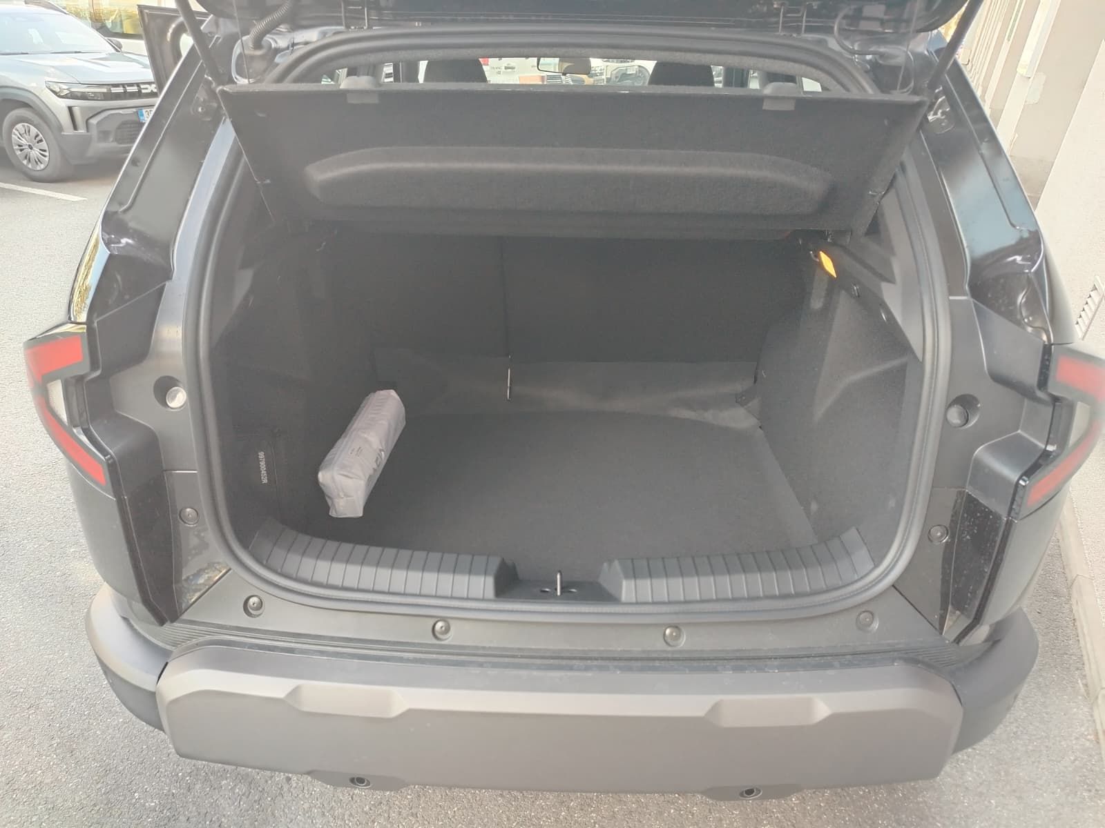 Dacia Duster, Expression hybrid 155 (automat - fotka 5