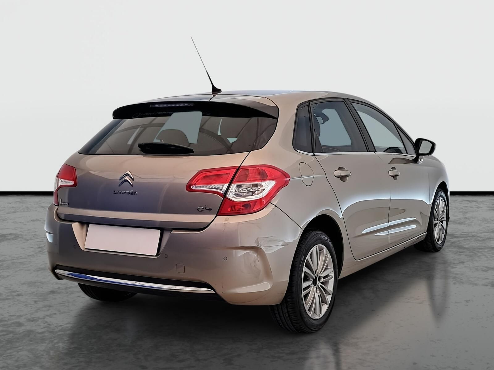 Citroën C4, 1.6 VTi, Automatická klima - fotka 5