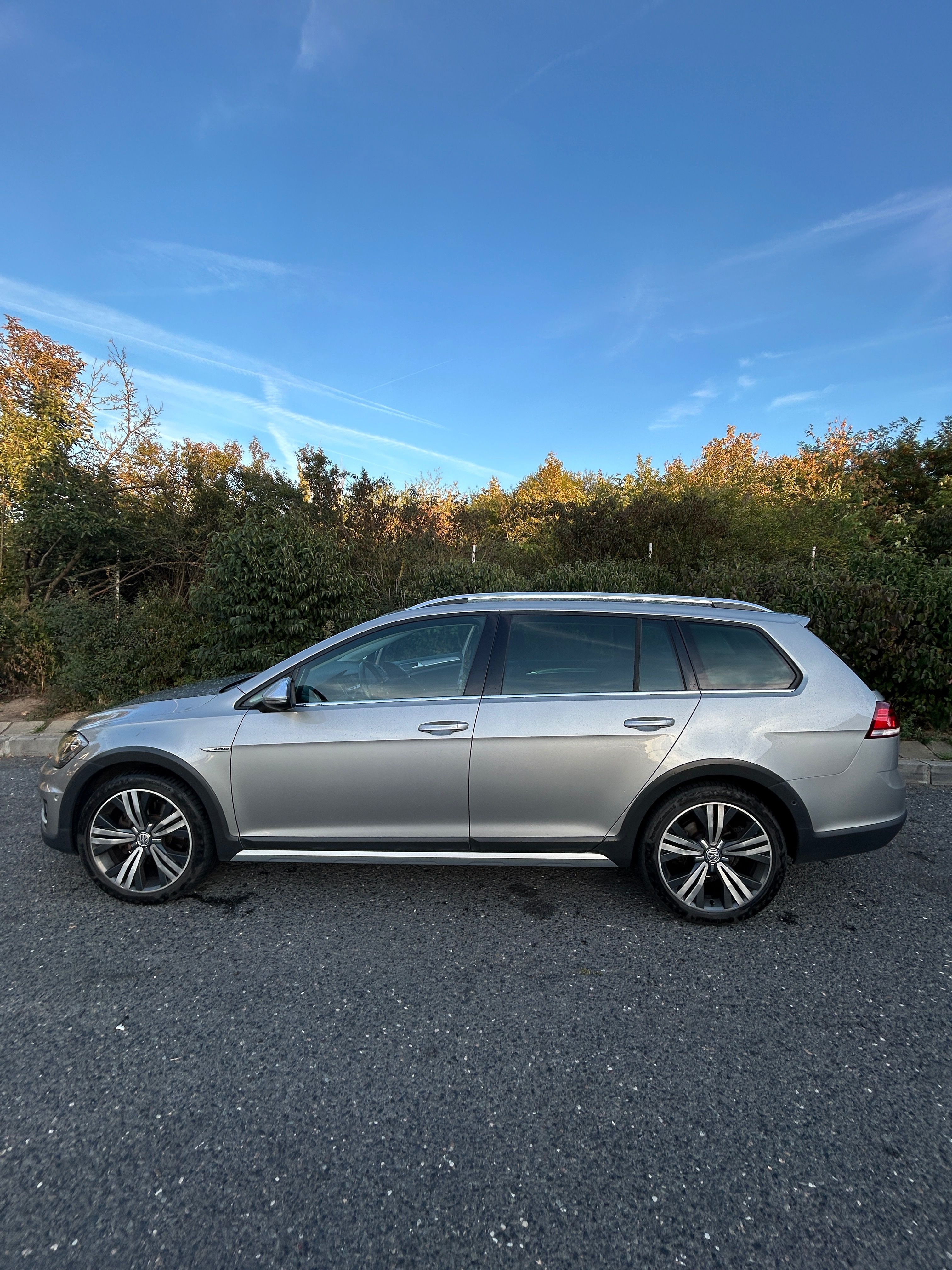 Volkswagen Golf, VW Golf - Altrack, 4x4, 135kw - fotka 2