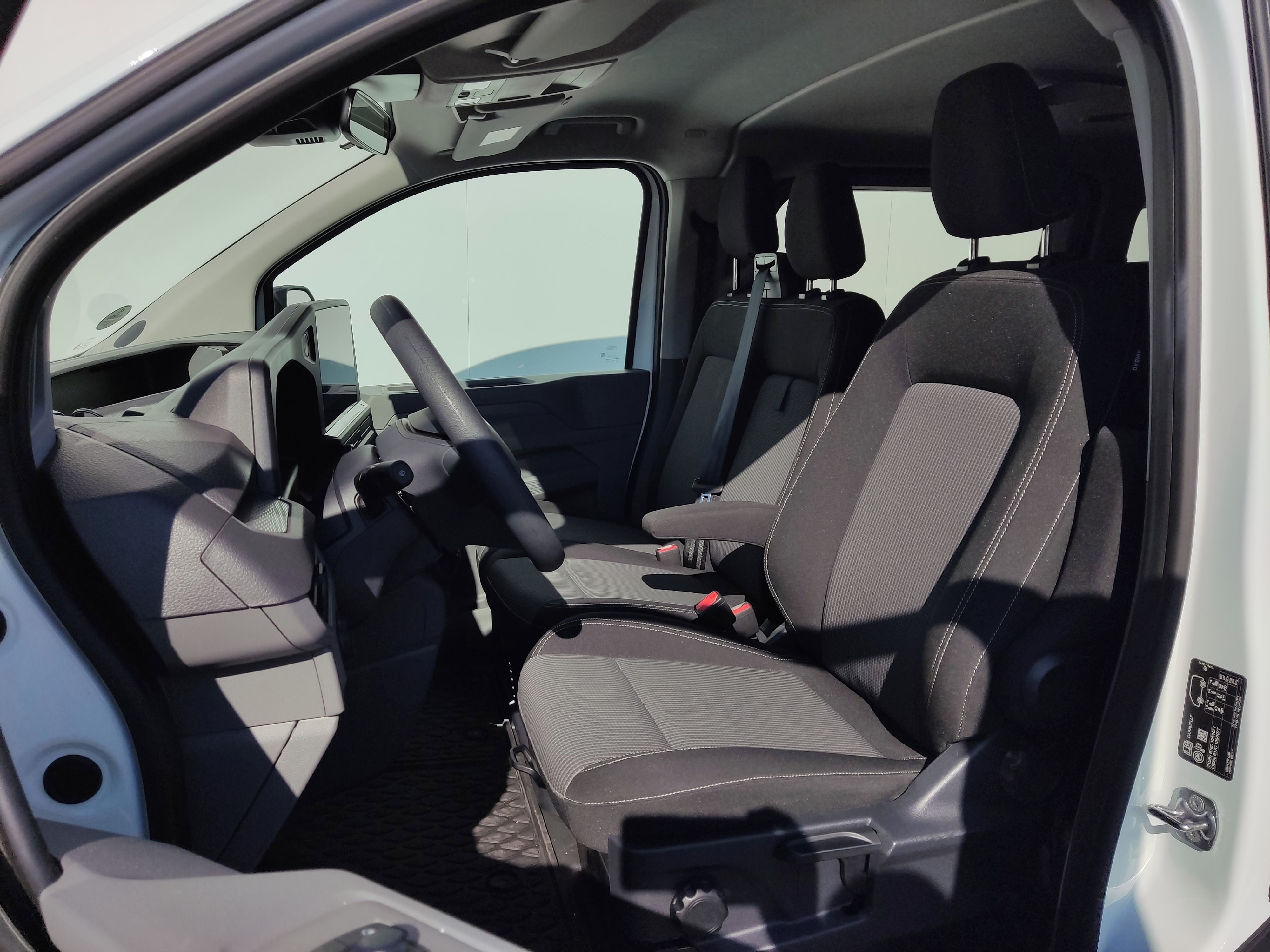 Volkswagen Caravelle, 2.0 TDI 110 kW 9-míst - fotka 6