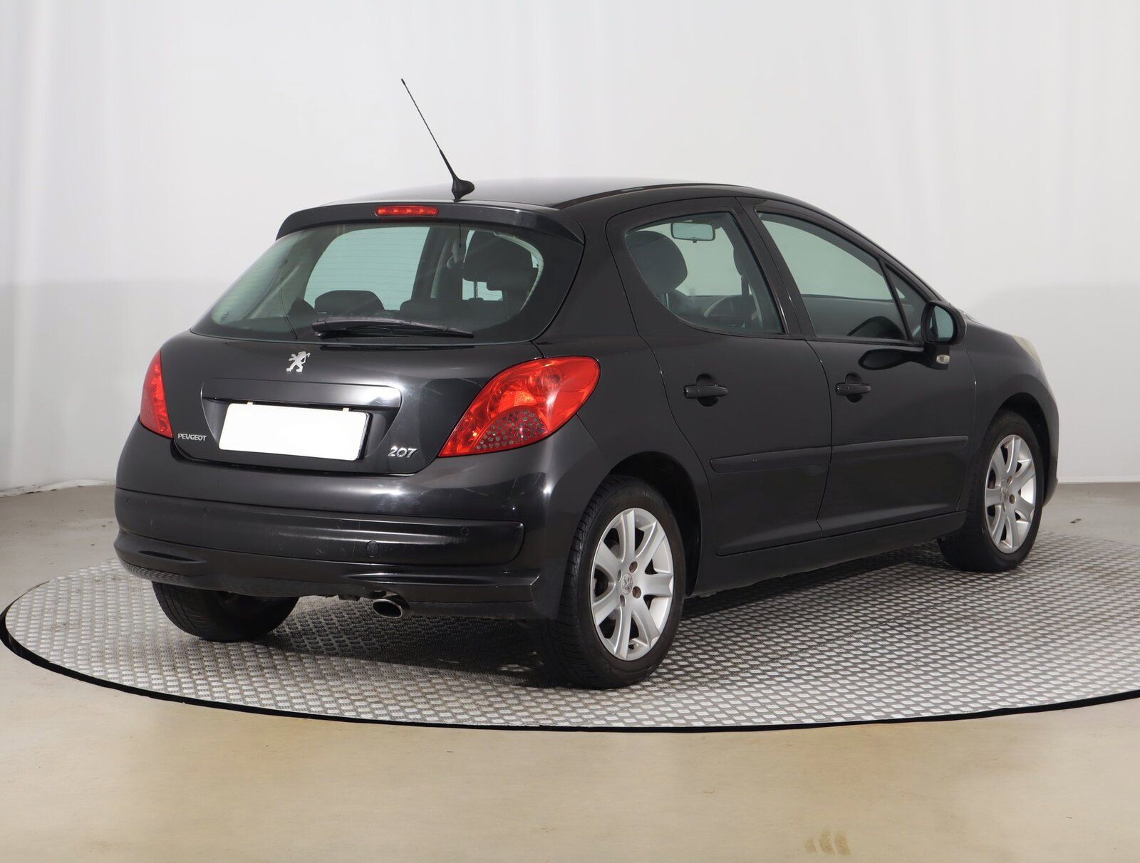 Peugeot 207, 1.6 16V, jezdí dobře - fotka 5